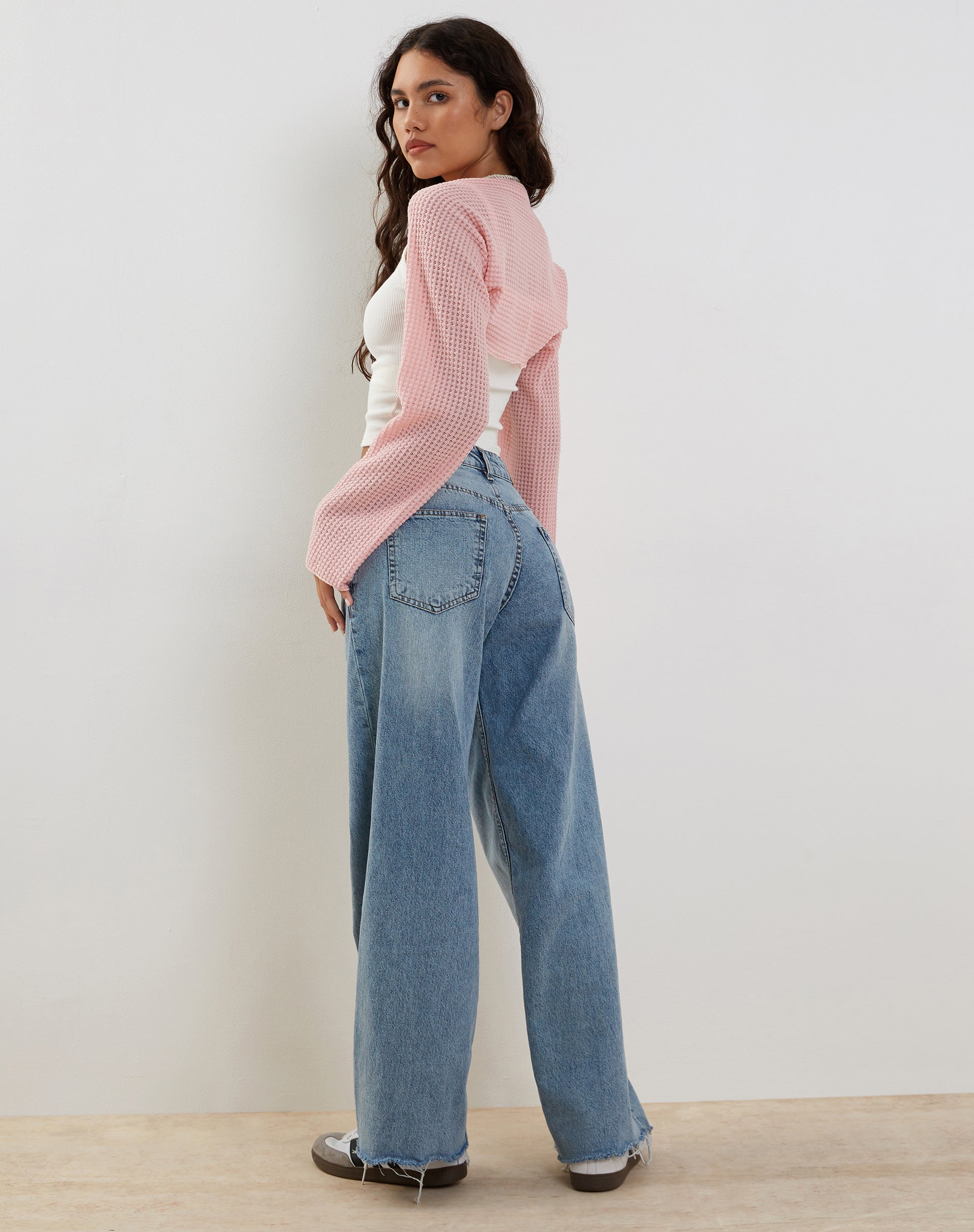 Bild von Nobila Shrug Top in Babyrosa