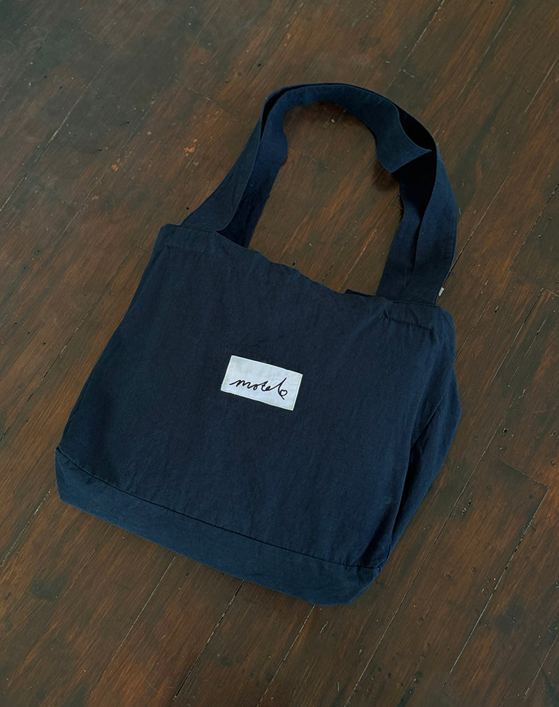 Image of Nola Totebag in Marineblau mit Motel Love-Stickerei