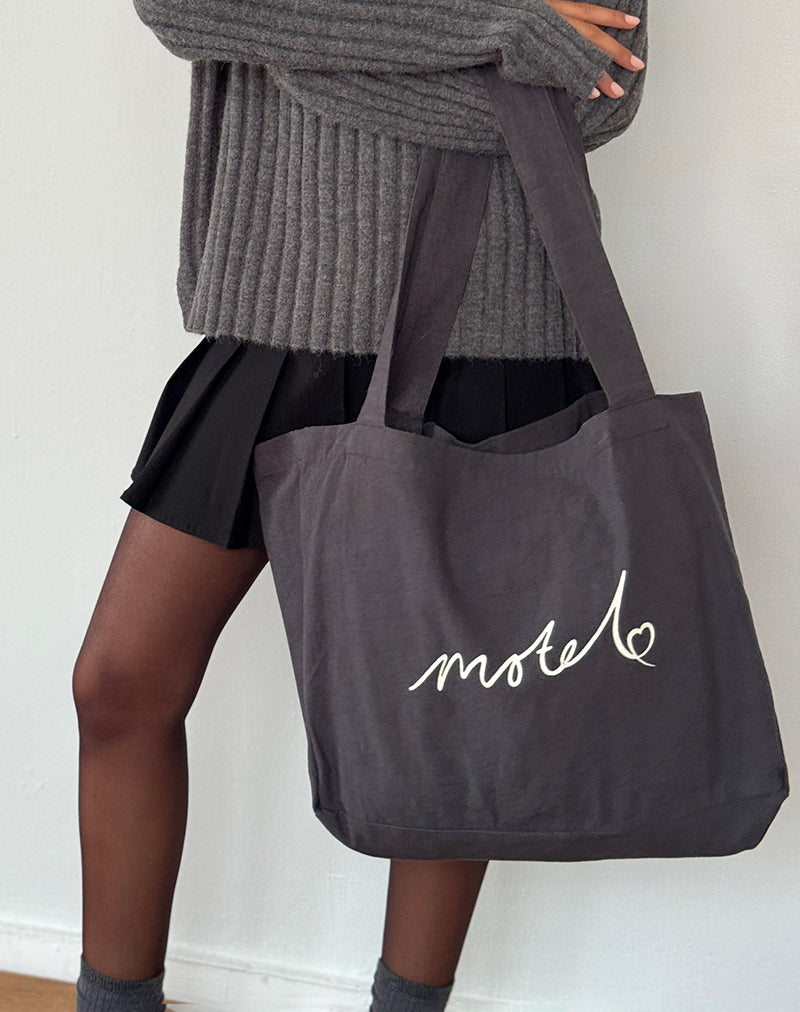 Nola Totebag in Beluga mit Motel-Aufdruck