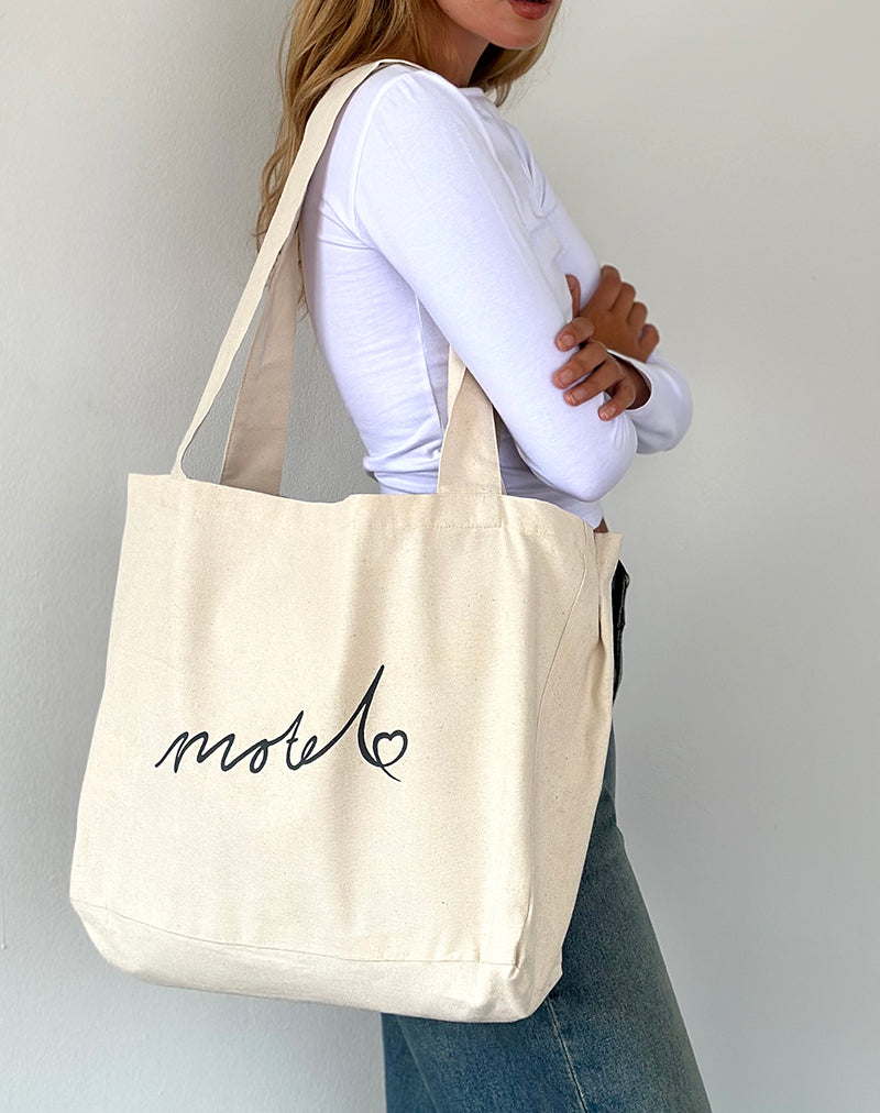 Nola Totebag in Off White mit Motel-Aufdruck