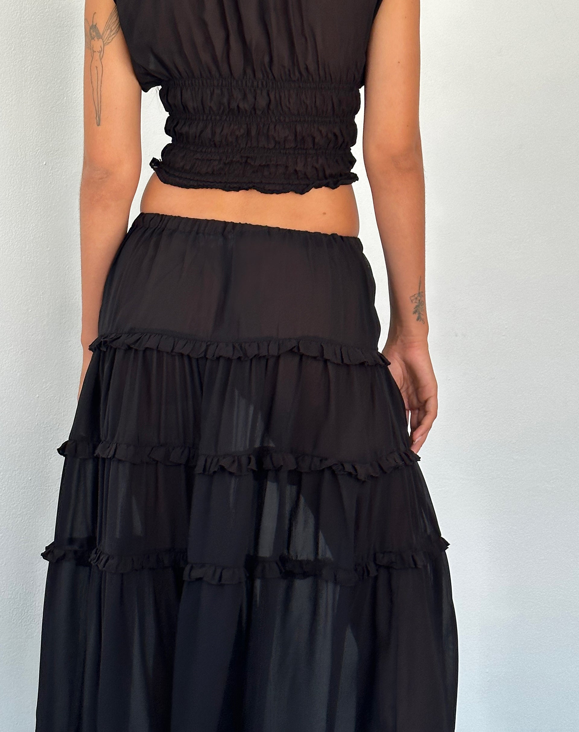 Bild von Norah Stufen-Maxirock aus schwarzem Chiffon