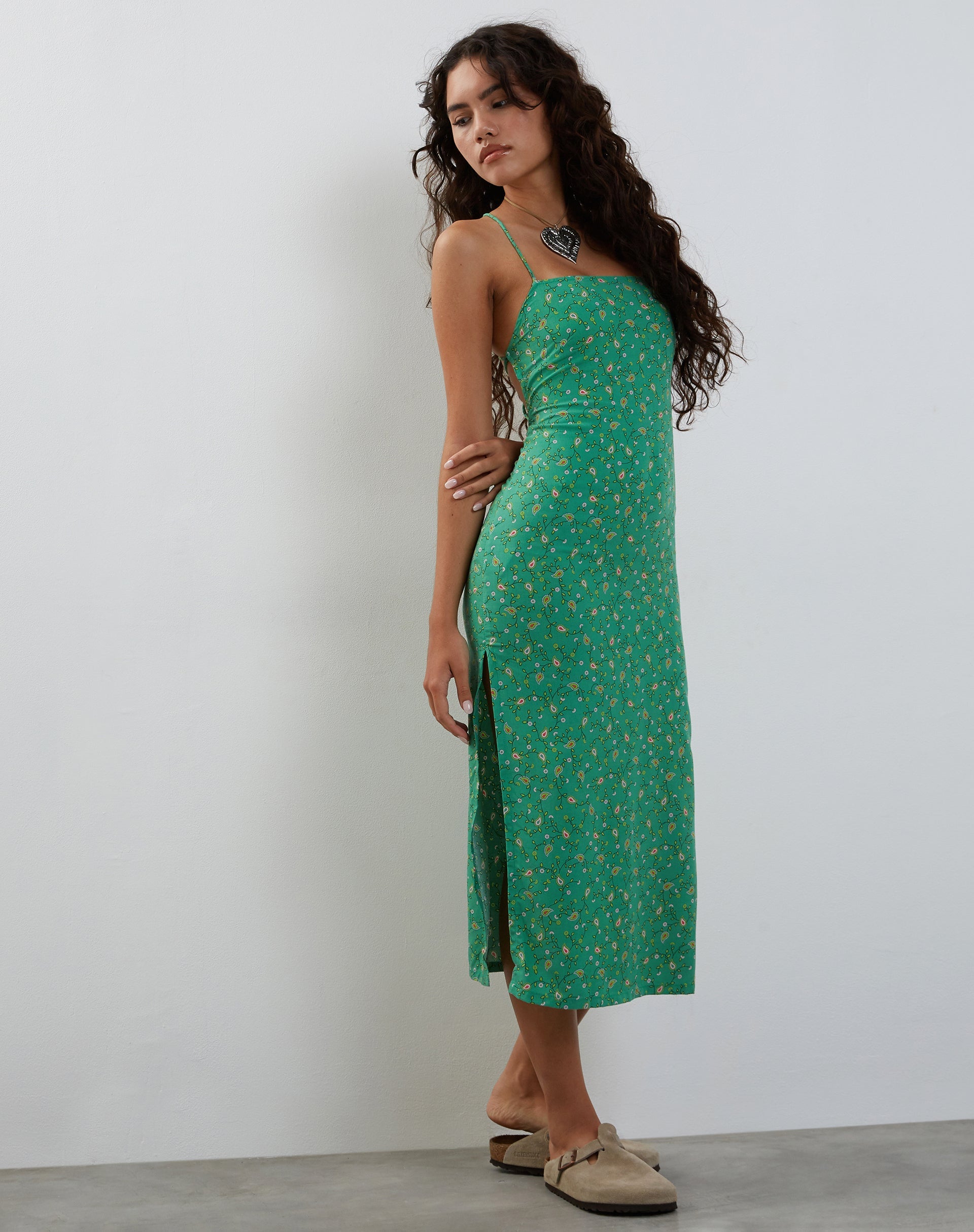 Image of Nosita Midikleid in Paisley Fun Grün