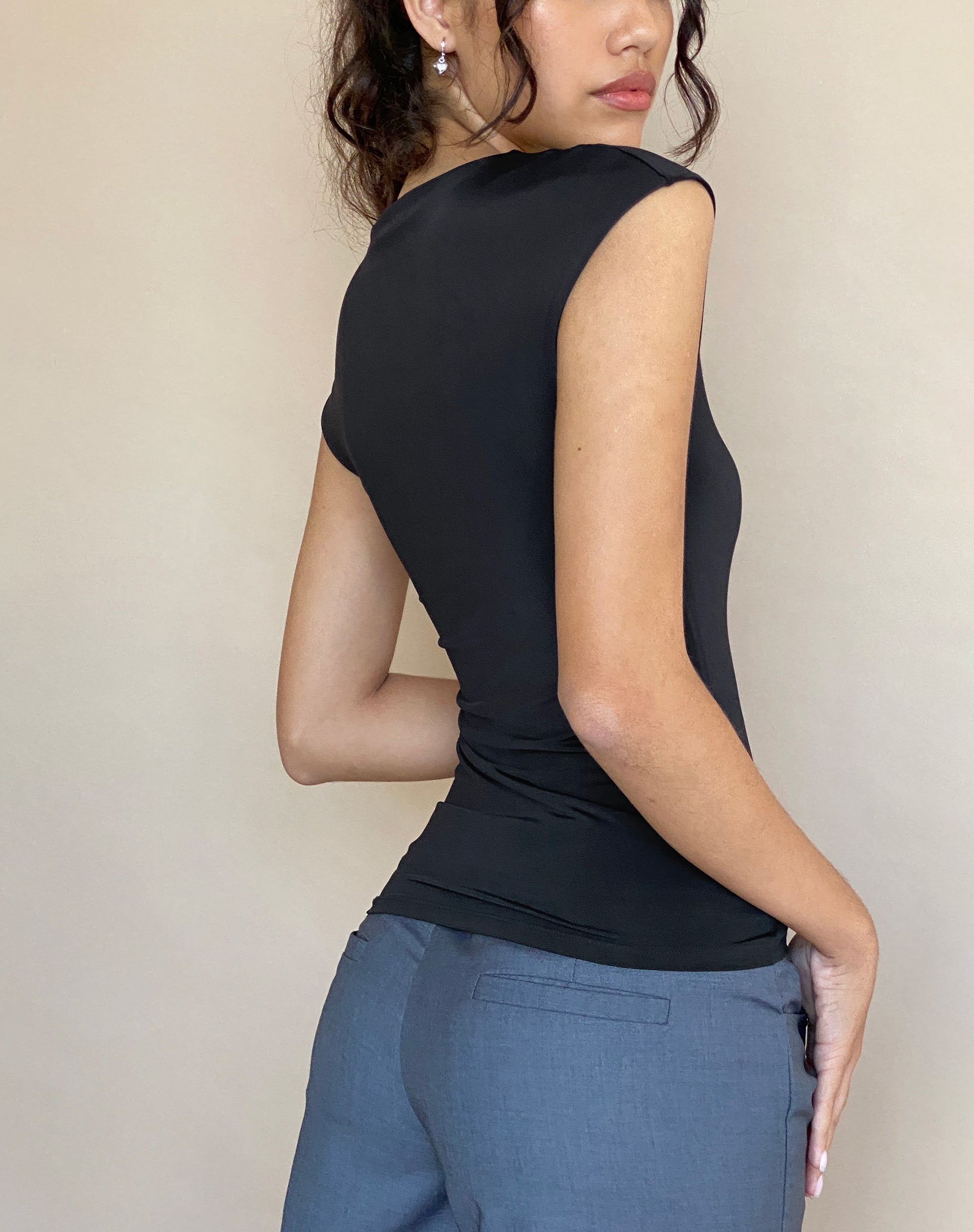 Image von Nova Top in Slinky Schwarz