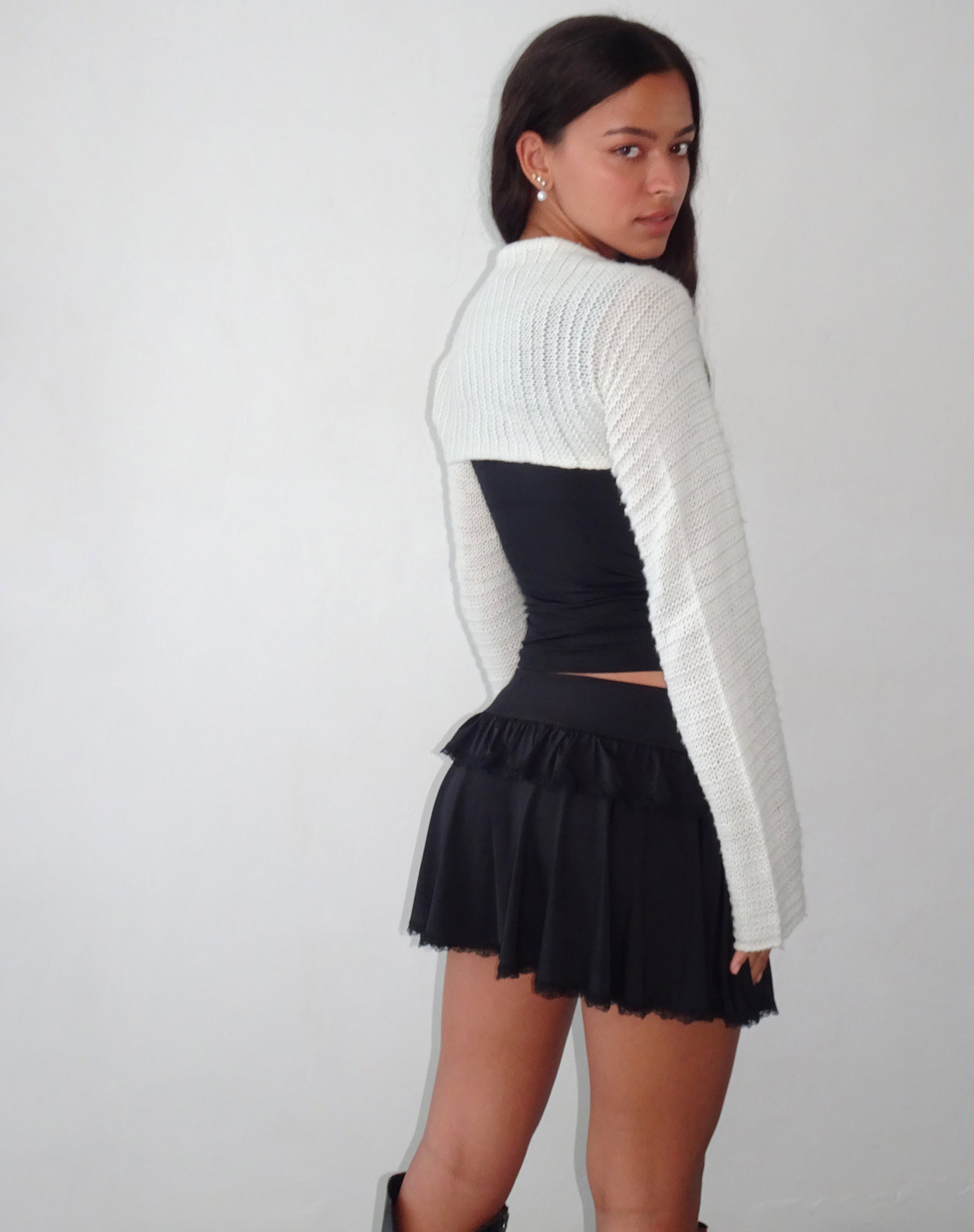 Bild von Nobila Shrug Top in Elfenbein