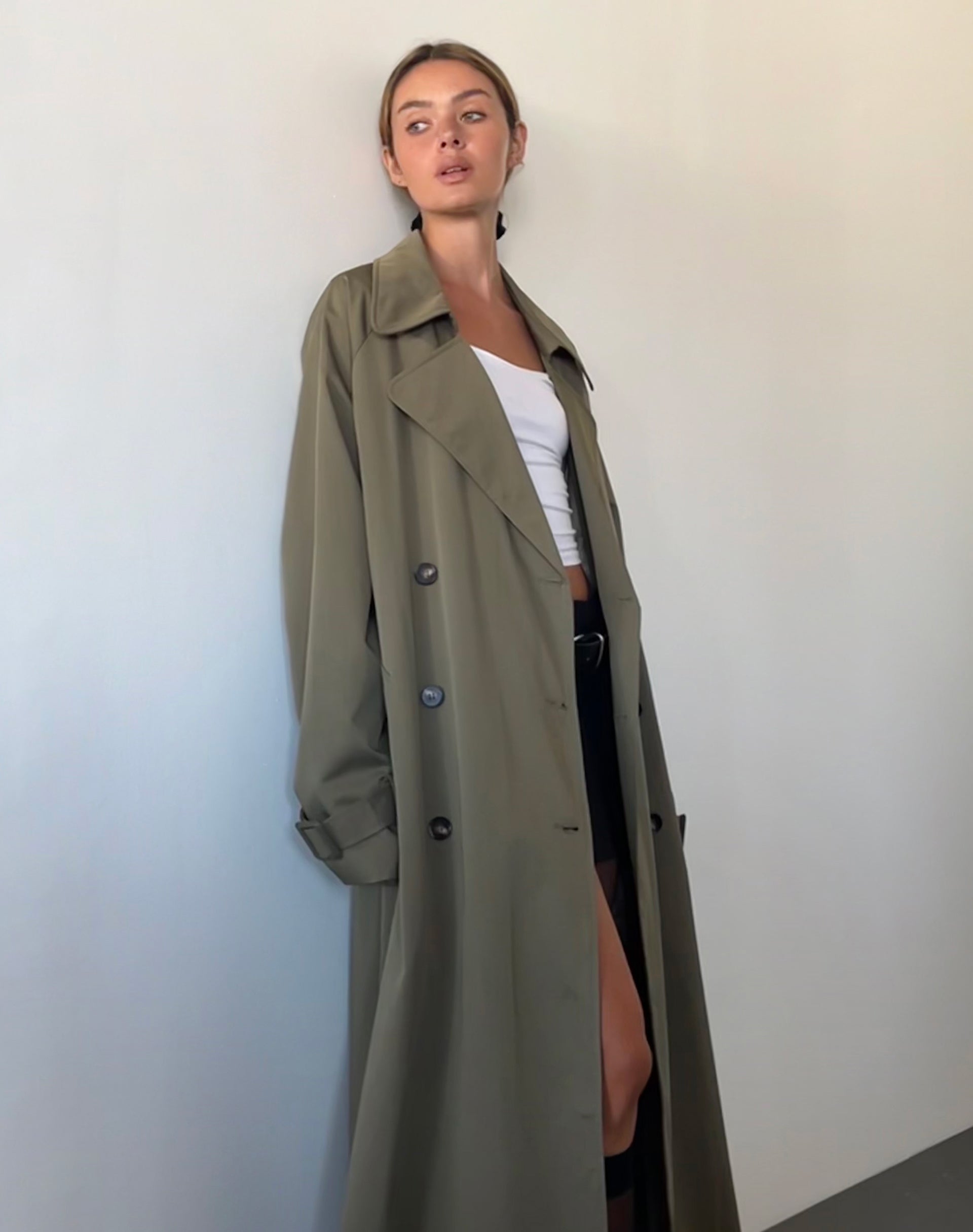 Image von Orcati Trenchcoat in Khaki