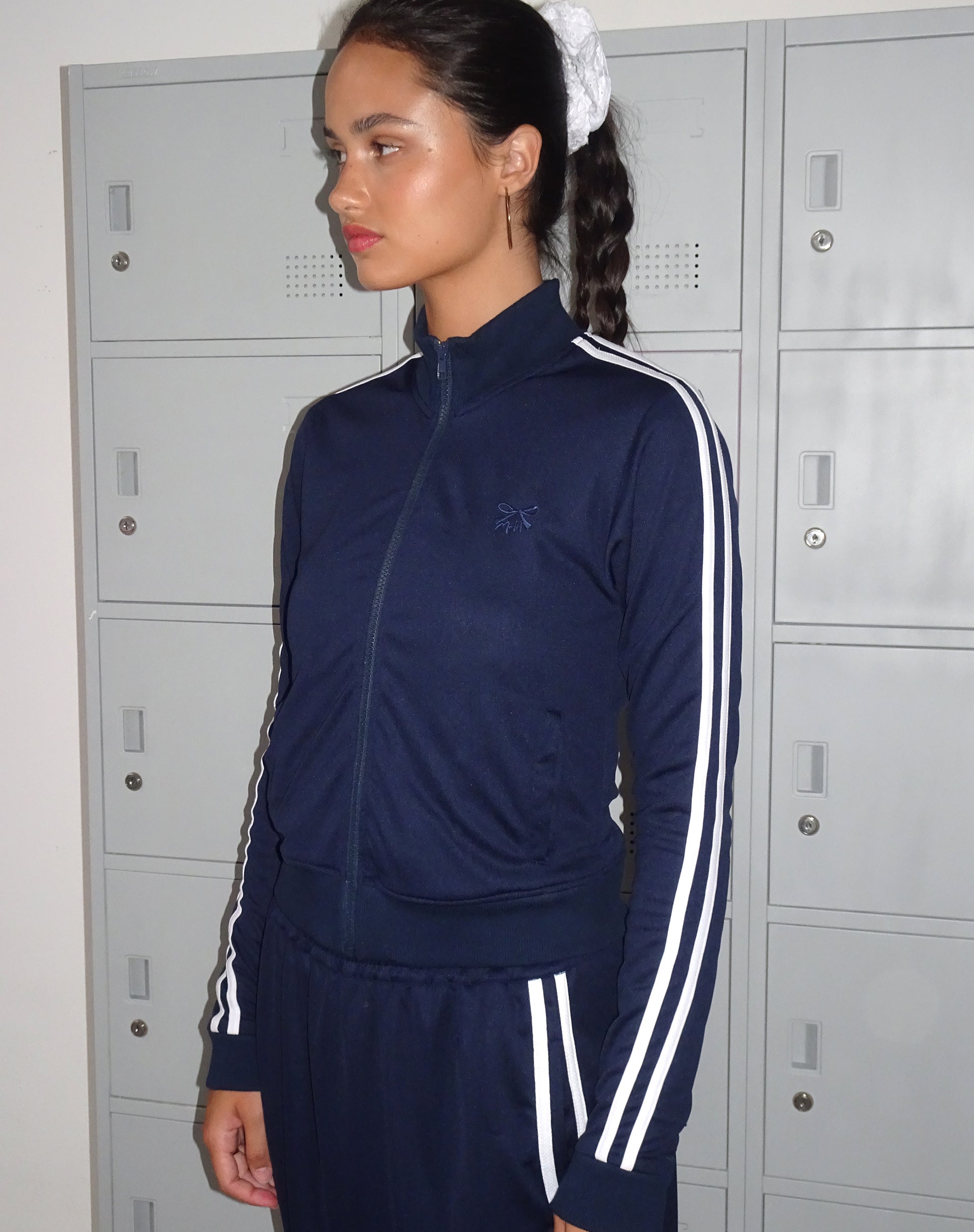 Image of Orion Zip Up Pullover in Navy mit weißen Streifen und M-Stickerei