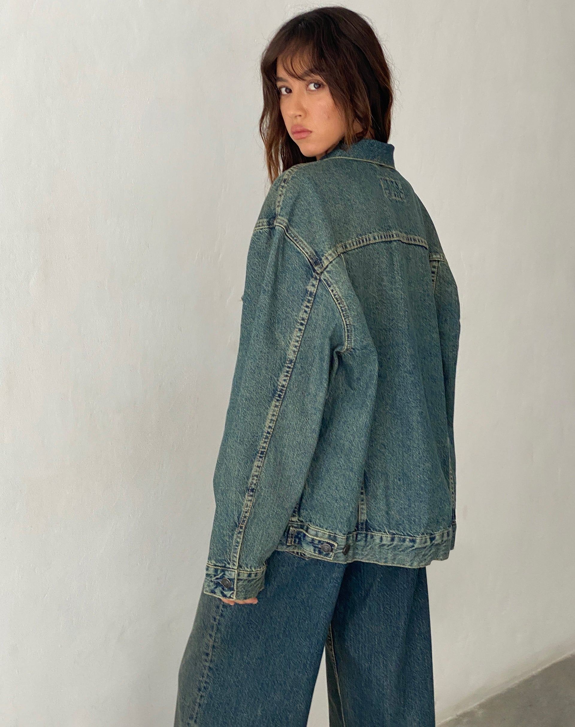 Bild von Oversized Denim Jacket in Braun Blau Acid