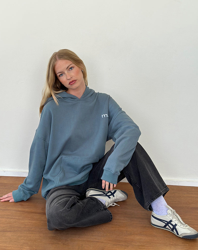 Übergroßer Kapuzenpullover in Mirage-Blau mit weißer 'MOTEL'-Stickerei