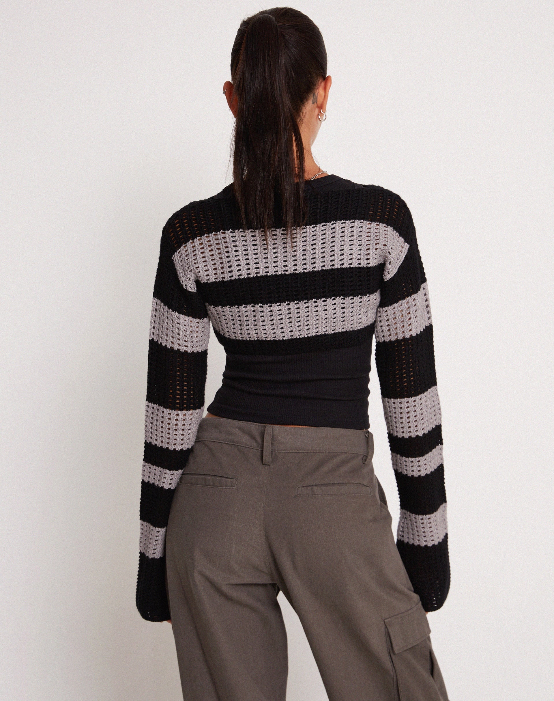 Bild von Ozzy Bolero Top in Schwarz Grau