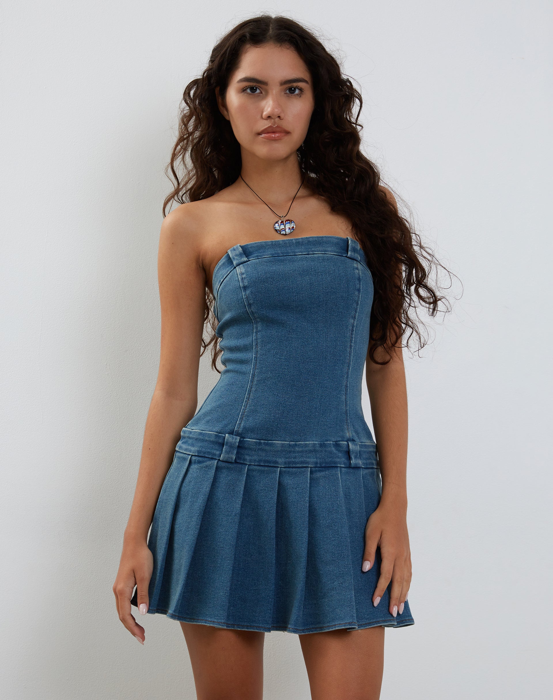Bild von Pajaya Denim Bandeau-Minikleid in blauer Waschung