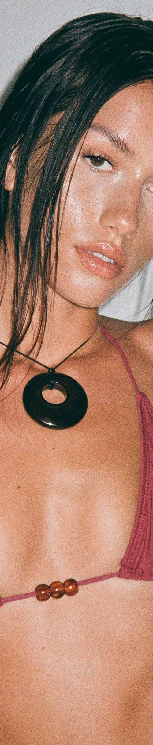 Bild von Pami Perlen-Bikini-Oberteil in Burgundy