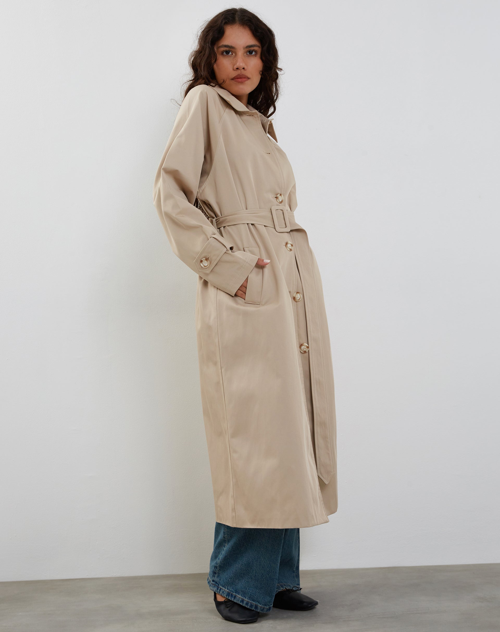 Bild von Panala Trenchcoat in Sand
