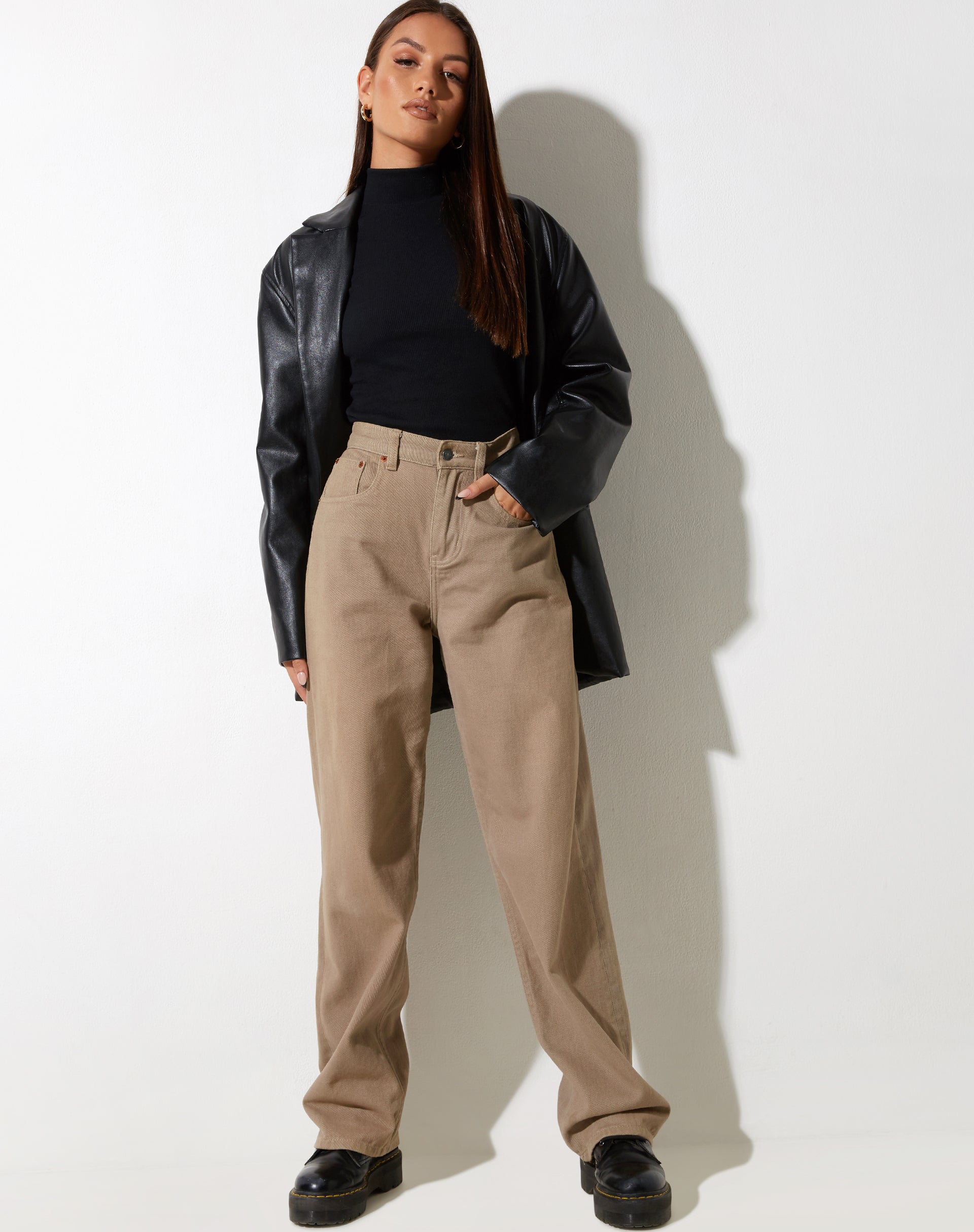 Bild von Parallel Jeans in Gebrannter Olive