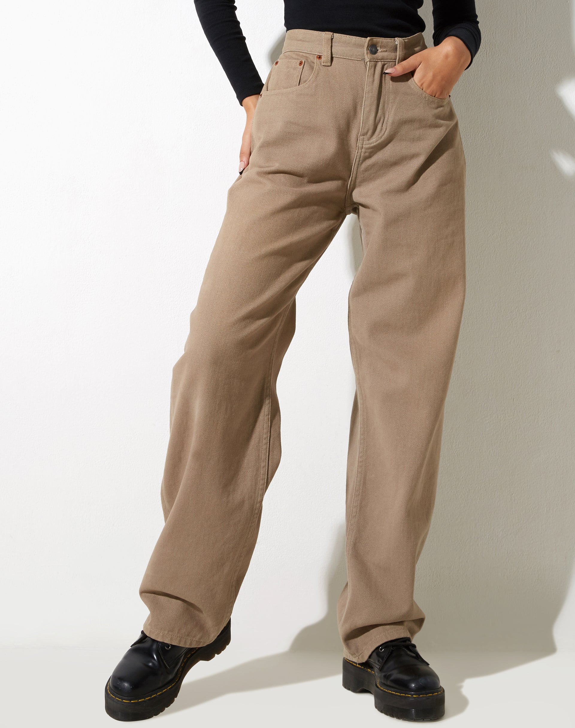 Bild von Parallel Jeans in Gebrannter Olive
