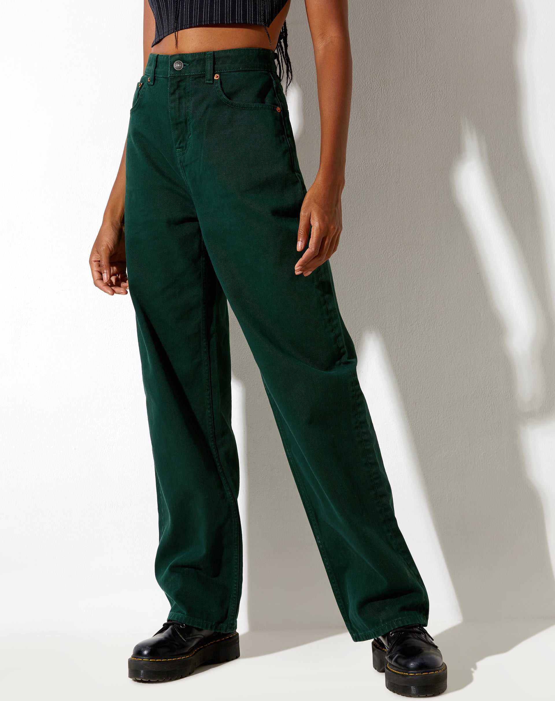Bild von Parallel Jeans in Waldgrün