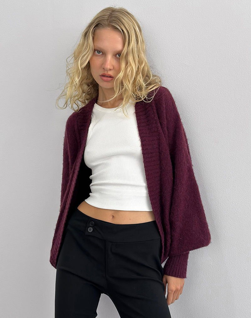 Bild von Pasha Shrug Strickjacke in Dark Cherry