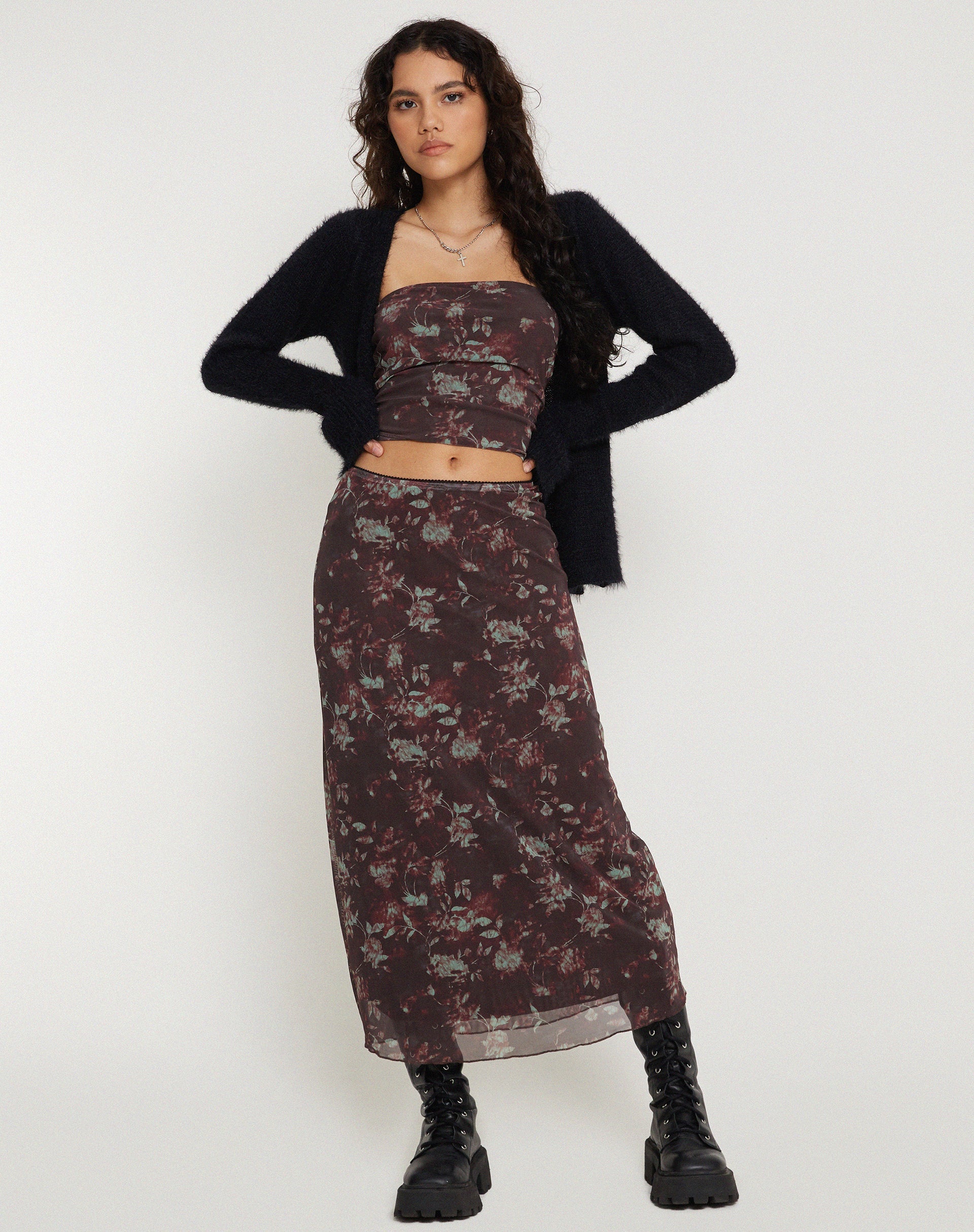 Bild von Lassie Maxirock in Botanical Floral Braun