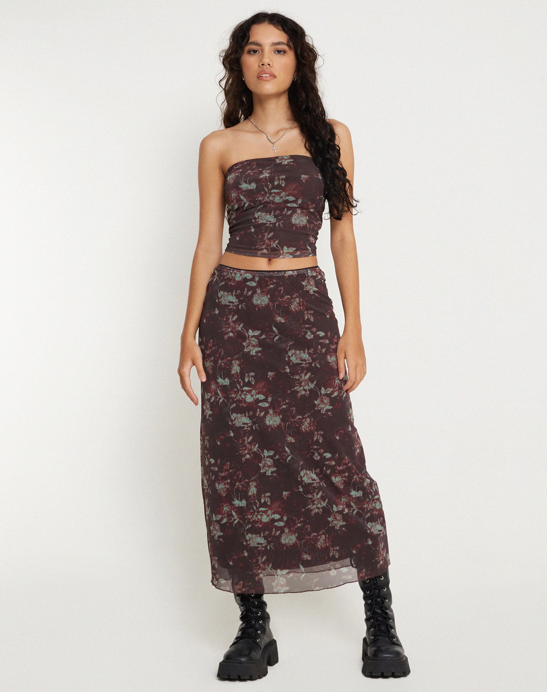 Bild von Lassie Maxirock in Botanical Floral Braun