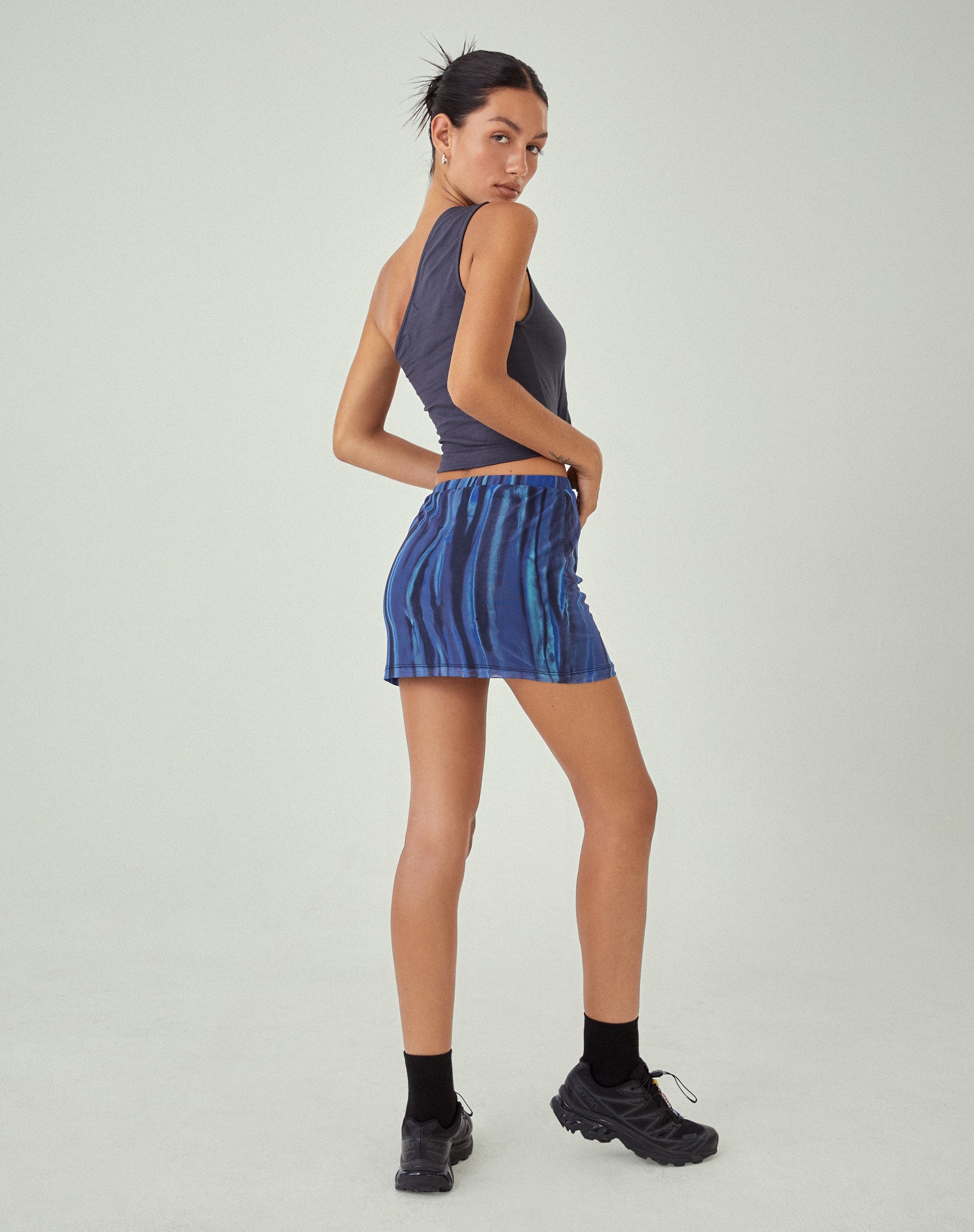 Bild von MOTEL X JACQUIE Pelma Mini Rock in Farbe Bleed Blau