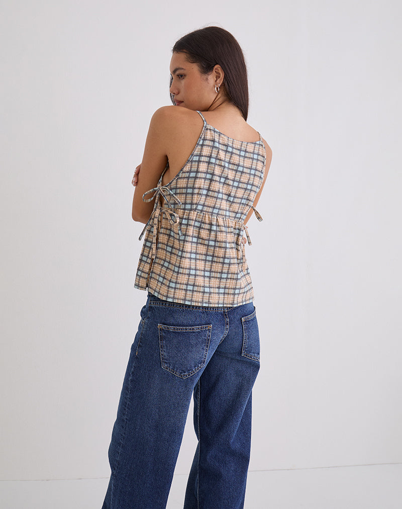 Image of Palsi Lockeres ärmelloses Top in Pastellblau Tartan