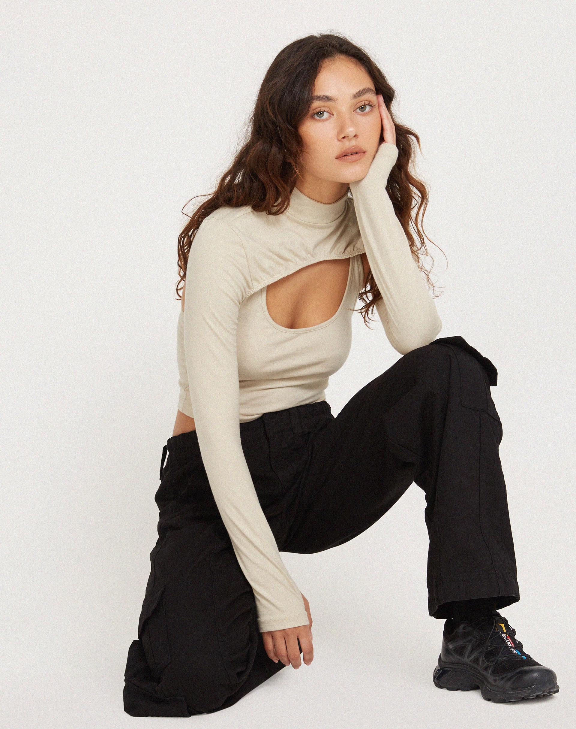 Image of Raccet Crop Top mit langen Ärmeln in Kokosnussmilch