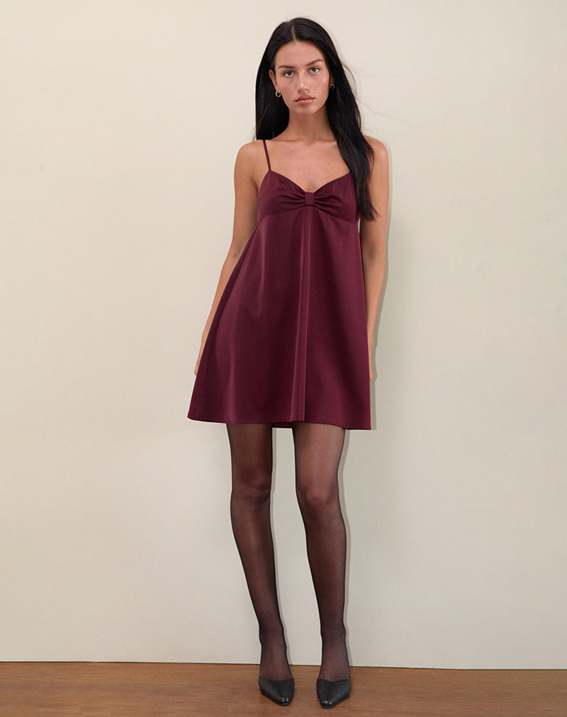 Rafaila Mini-Slipkleid aus Satin in Burgund