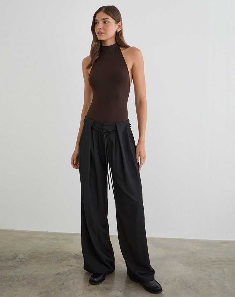 Bild des Raleah-Halterneck-Bodysuits aus Jersey in Bitter Chocolate