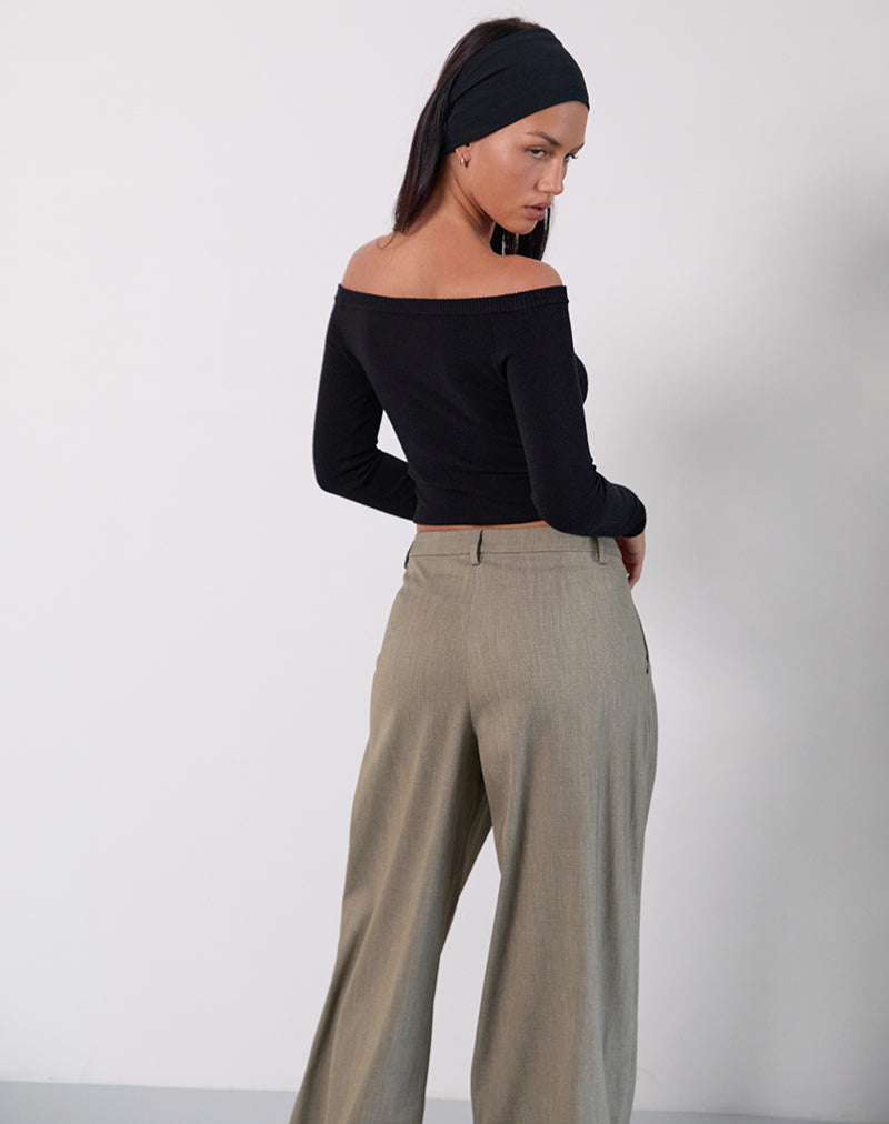 Image of Renie Bardot Top aus schwarzem Strick