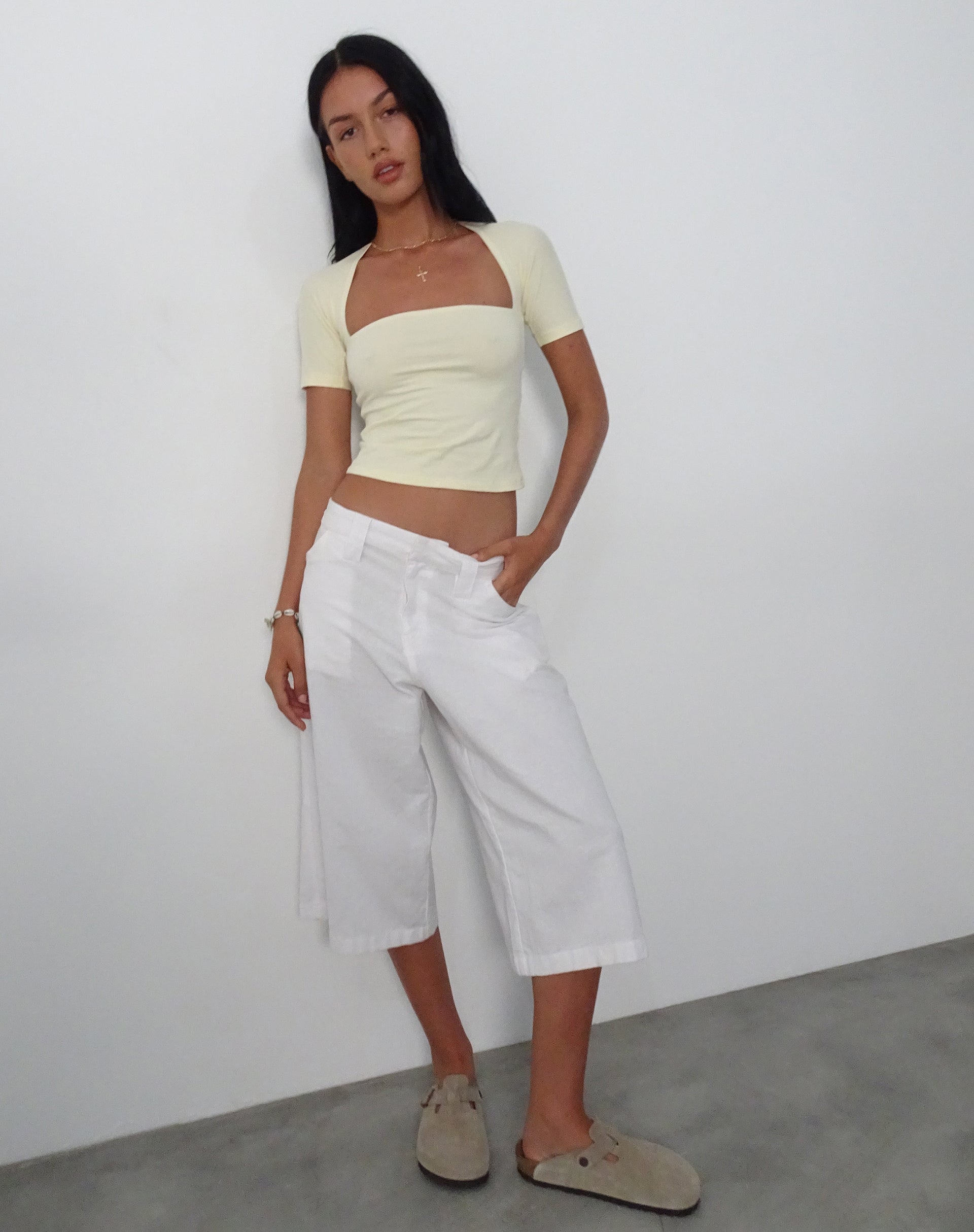 Bild von Requa Crop Top in Buttermilch