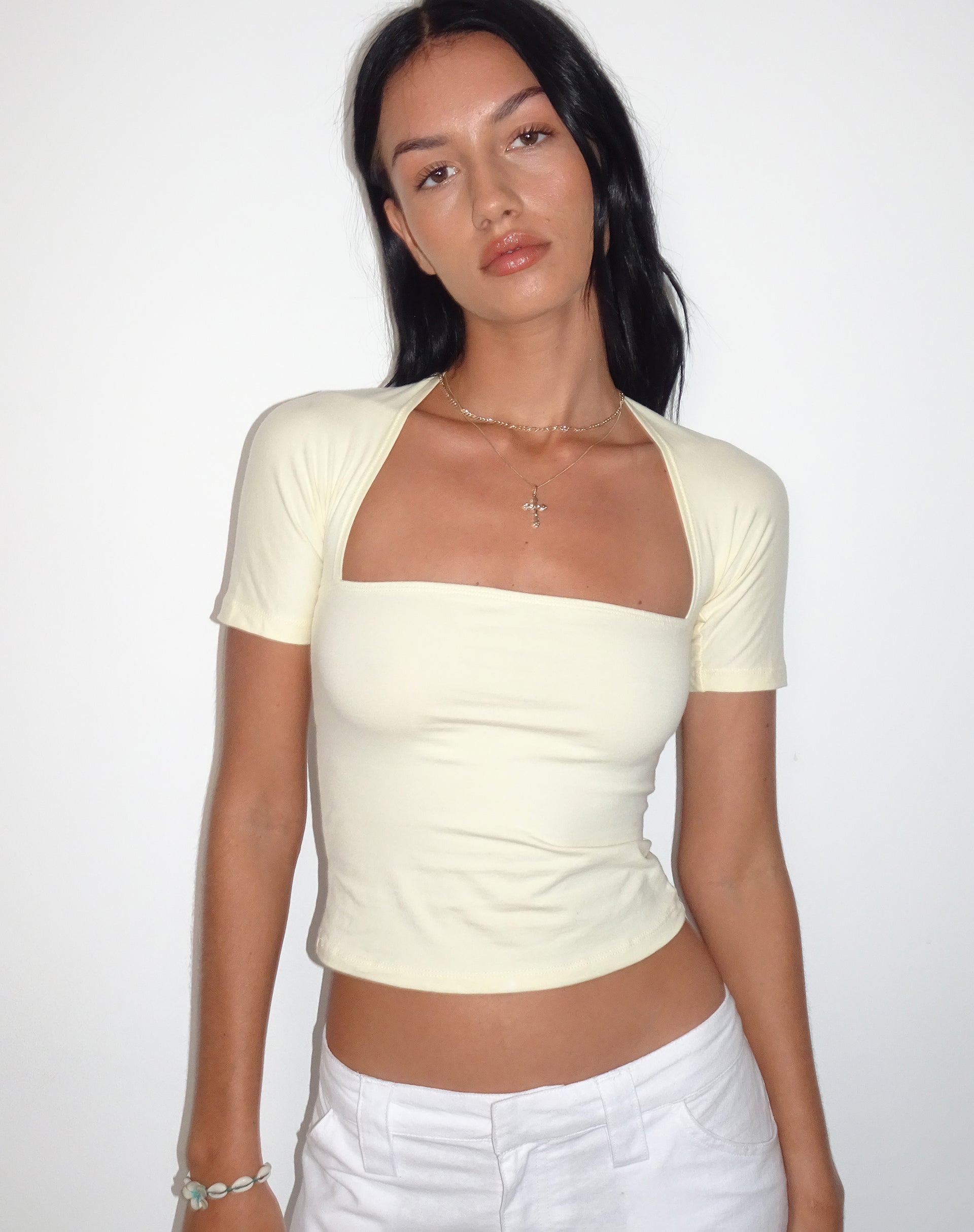 Bild von Requa Crop Top in Buttermilch