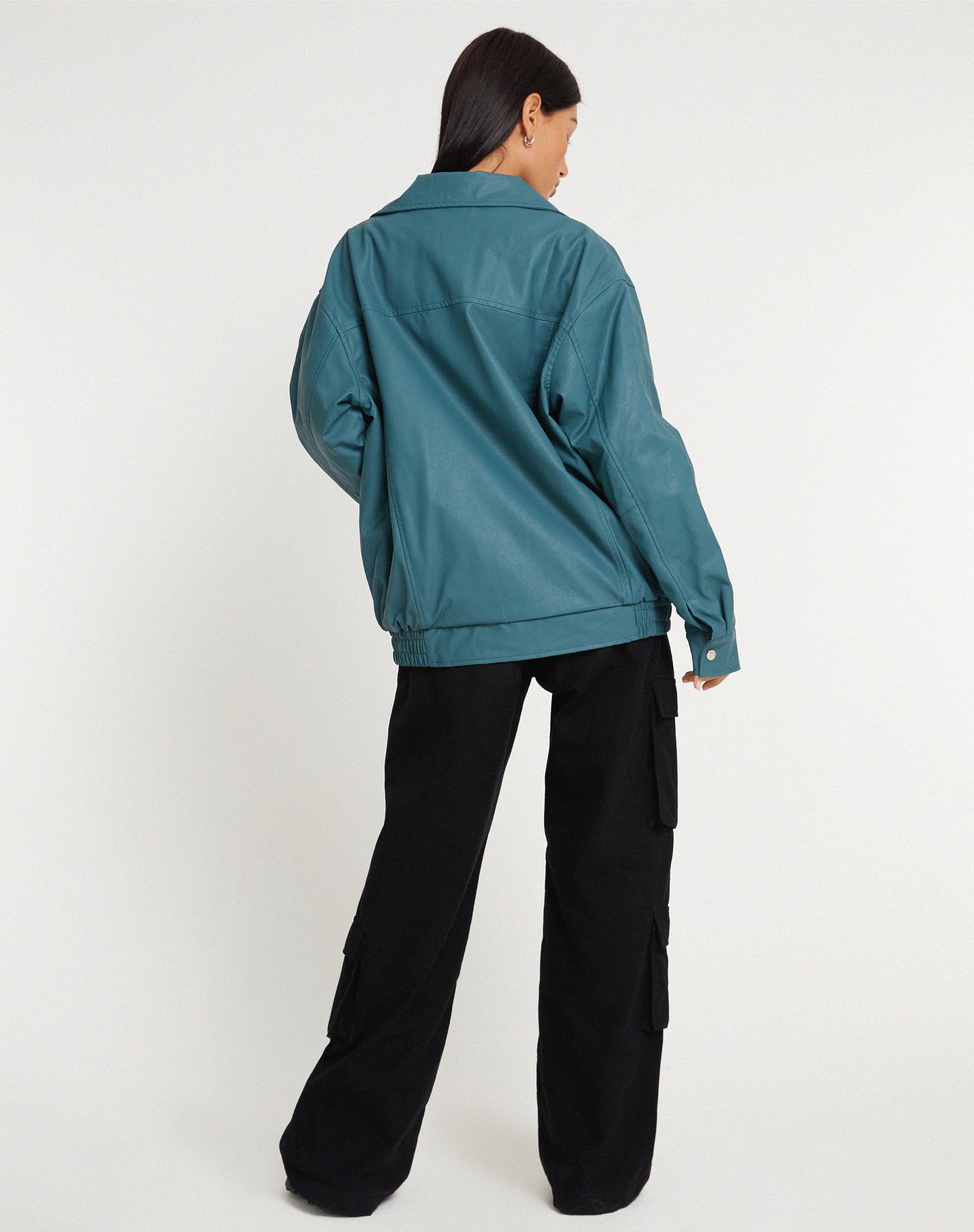 Bild von MOTEL X JACQUIE Cavita Jacke in PU Grau Blau