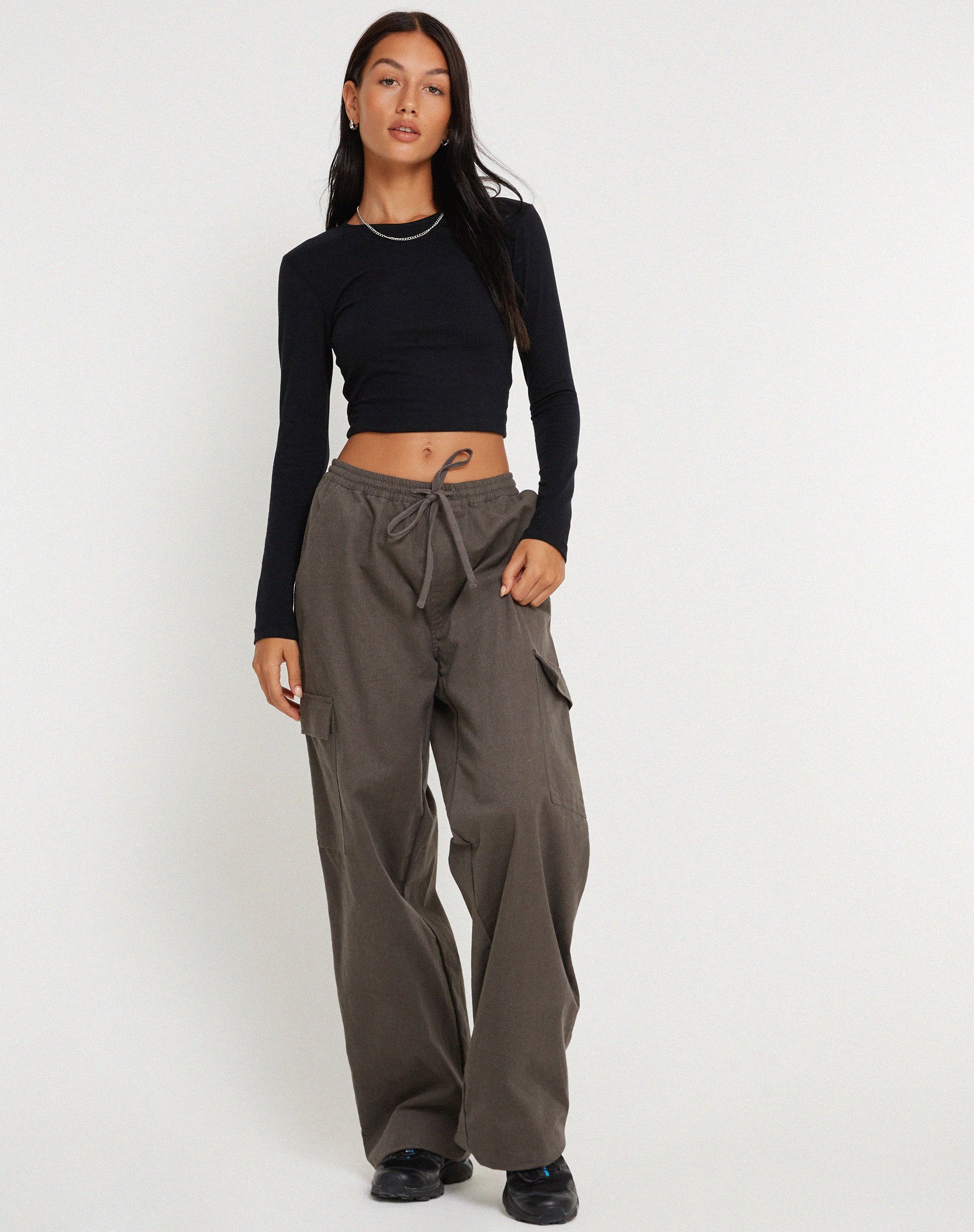 Bild der Geona Wide Leg Cargo Trouser in Dunkelgrau