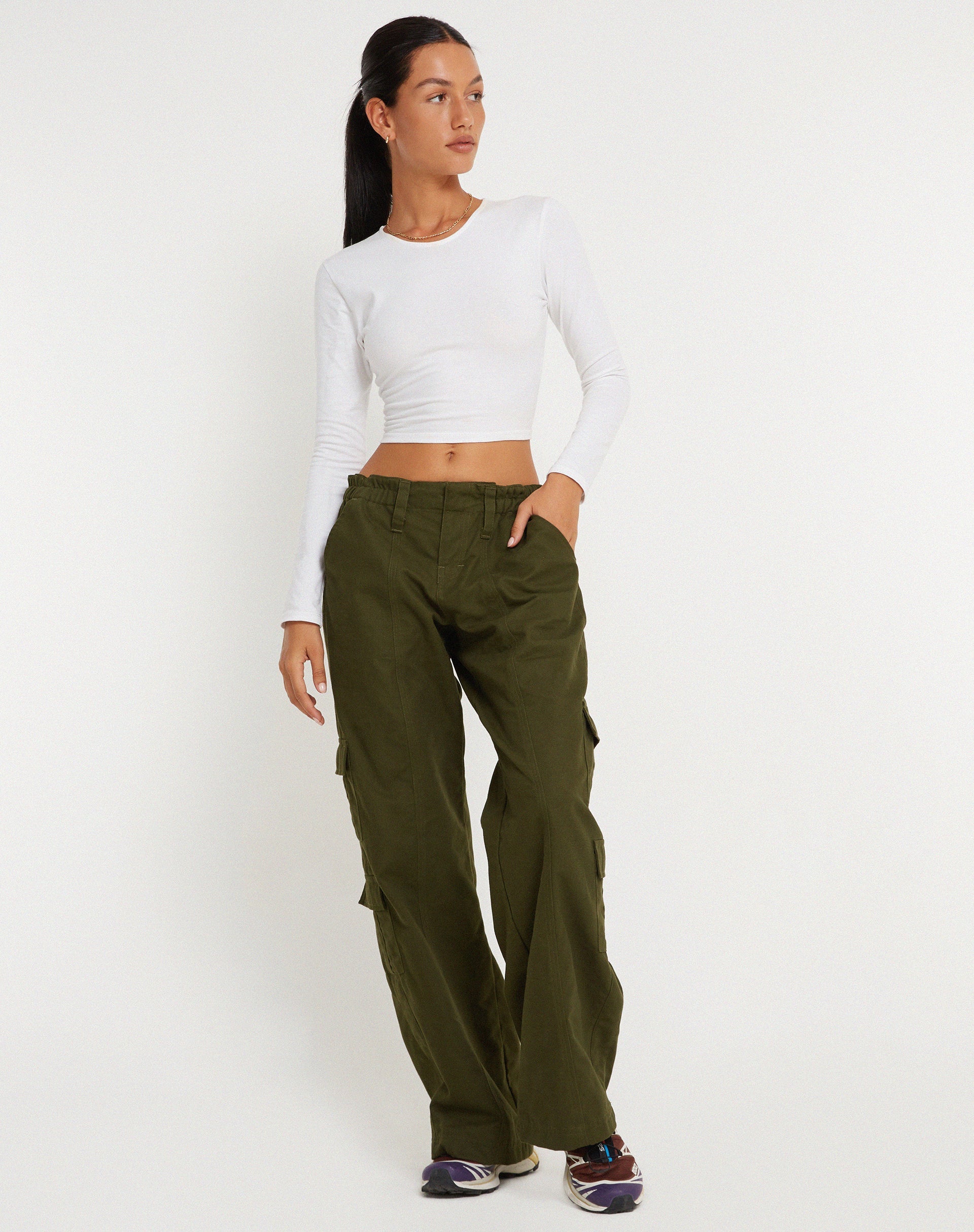 Abbildung der Hansa Cargo-Hose in Panama Dunkel-Olive