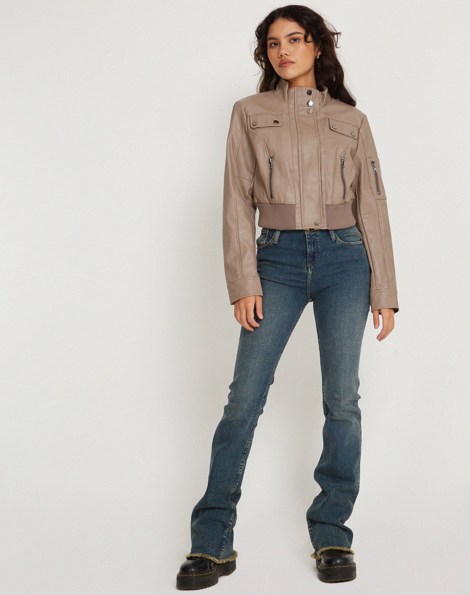 Image der Loviana Jacke in PU Putty