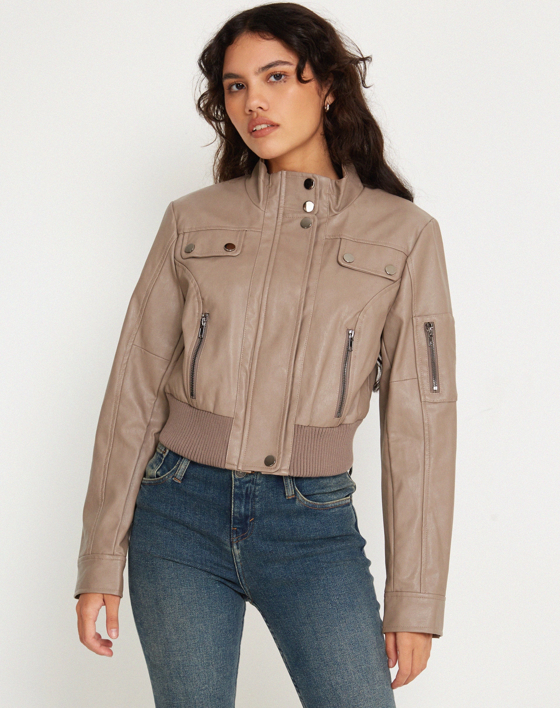 Image der Loviana Jacke in PU Putty