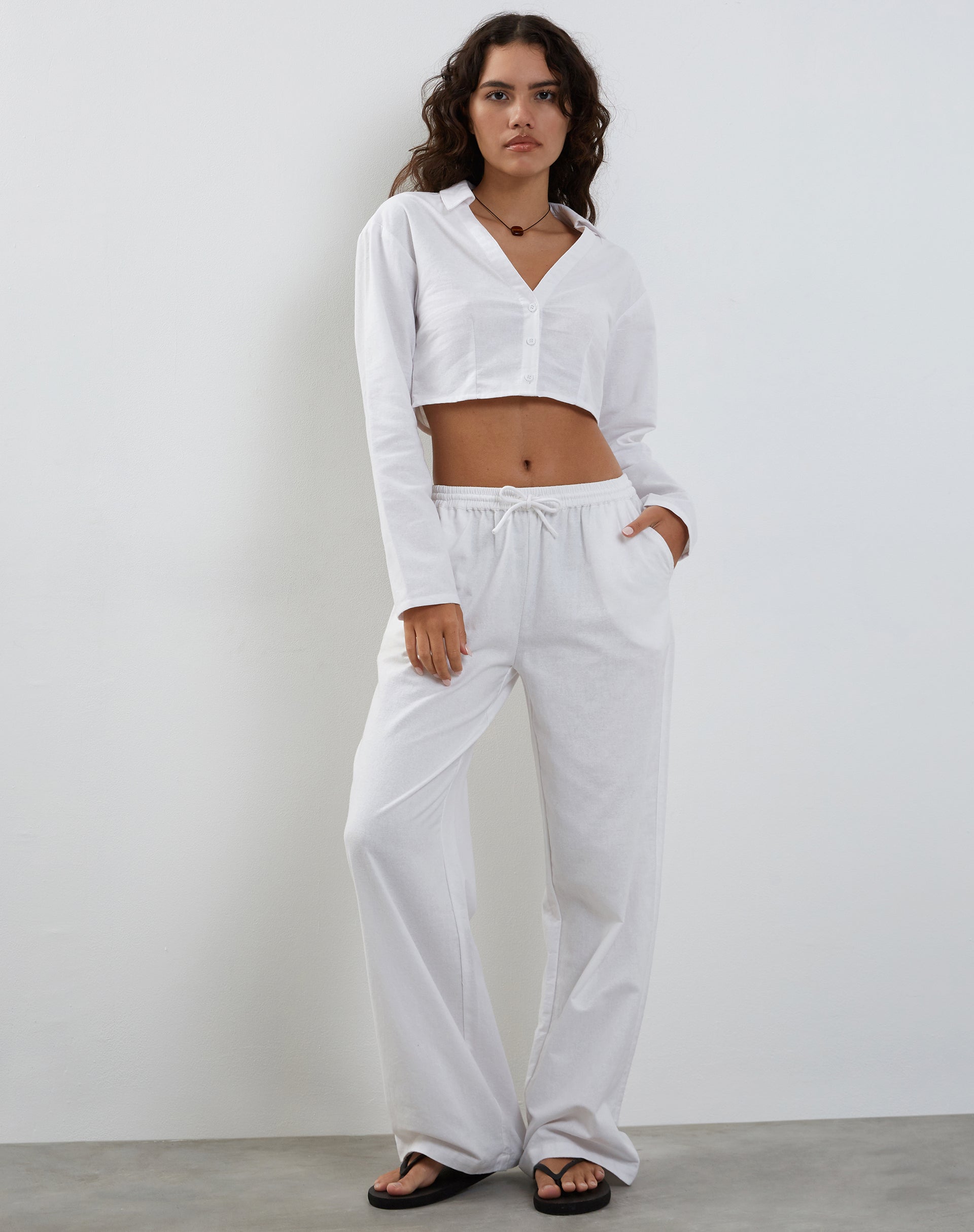 Image von Lyse Super Cropped Shirt in Weiß