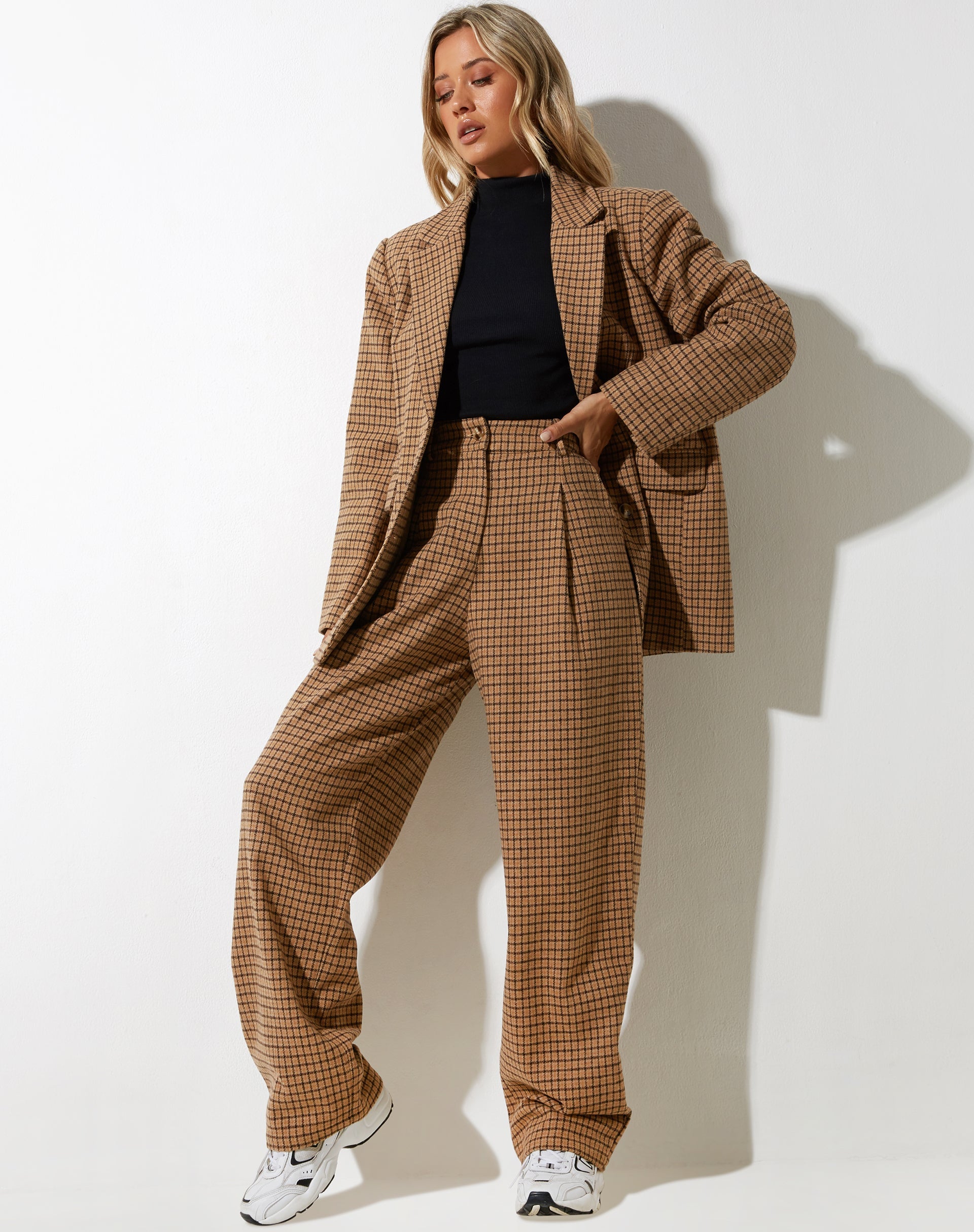 Bild von Maiwa Blazer aus Wolle Braun