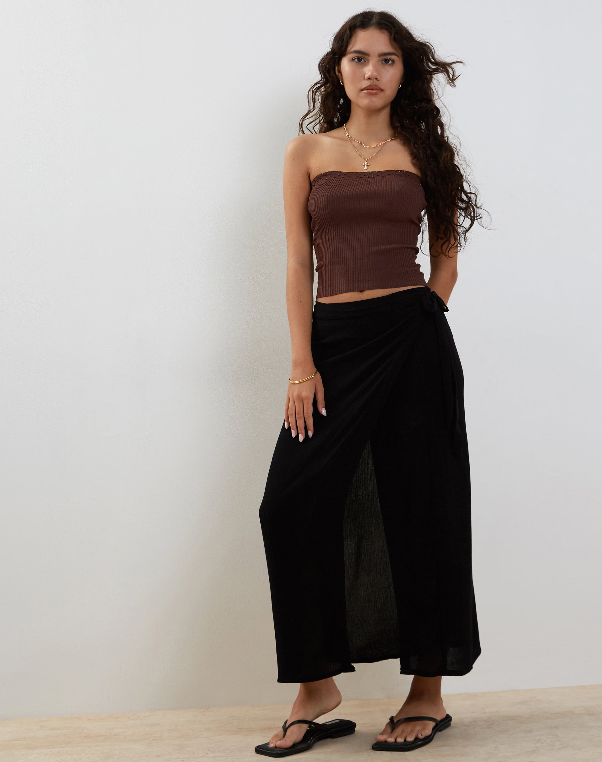 Bild von Peria Maxi Wickelrock in Schwarz Crinkle