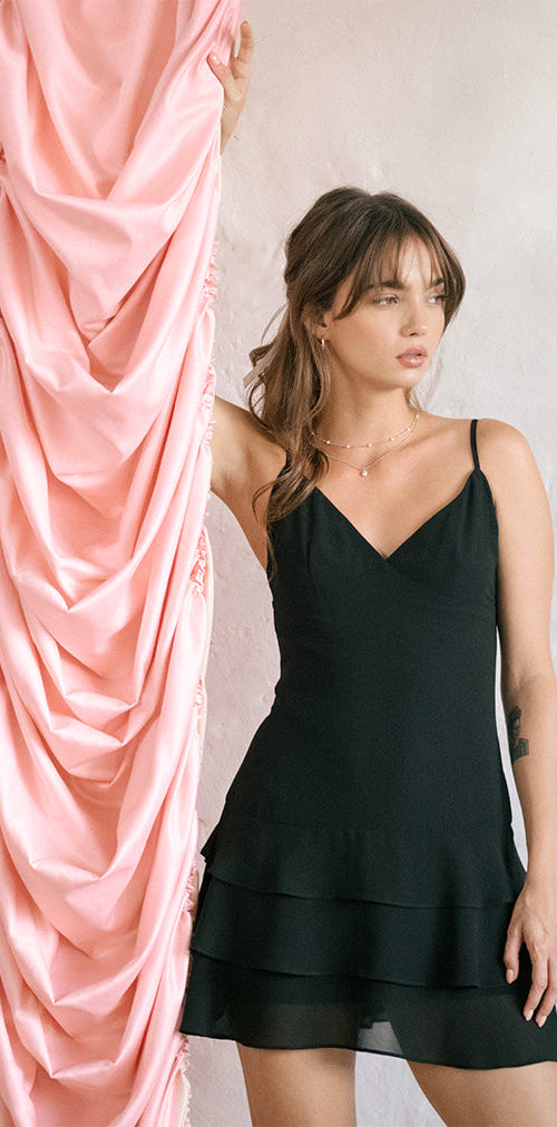 Image of Riasi Ruffle Mini Dress aus Chiffon Schwarz