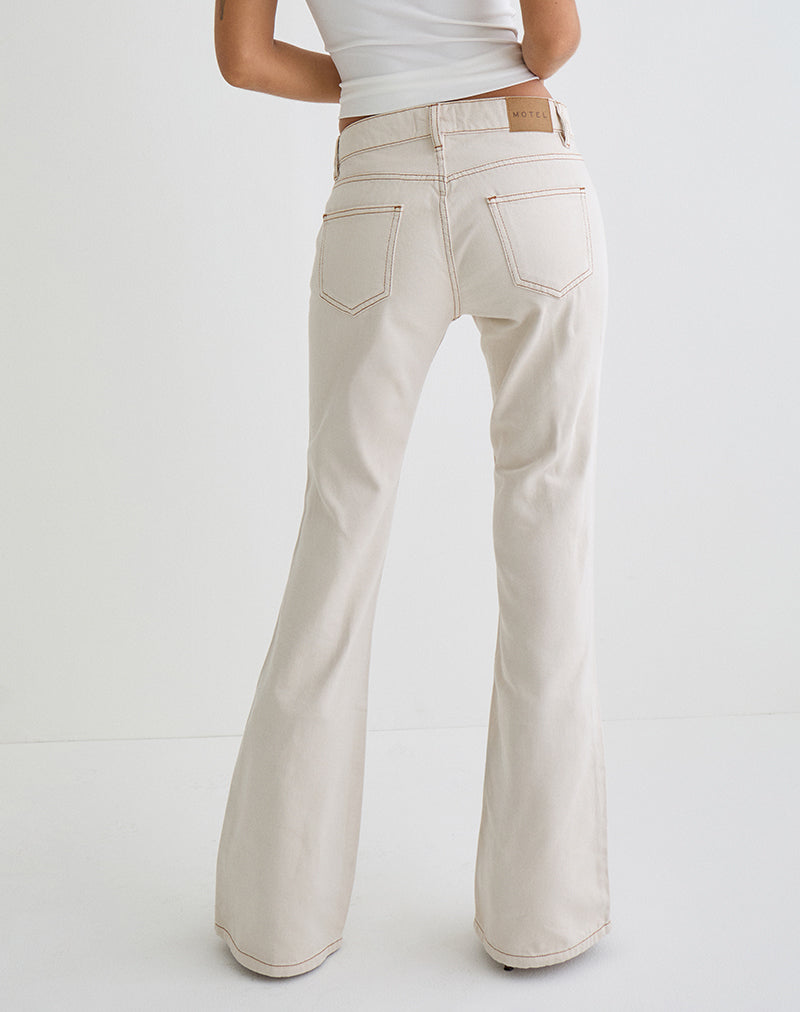 Bild von Rigid Low Rise Flare Jeans in Off White