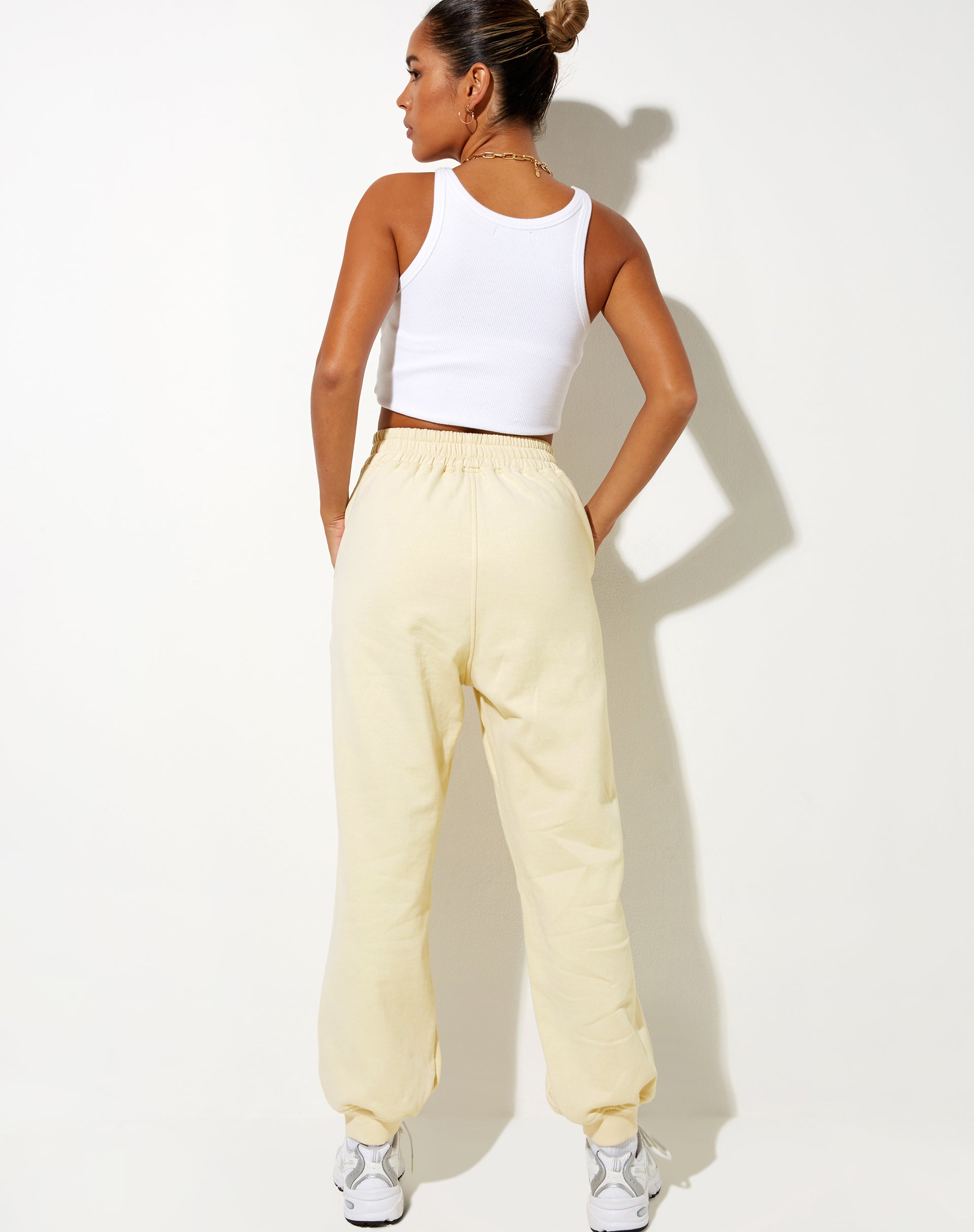 Bild von Roider Jogger in Buttercreme Vacay Embro