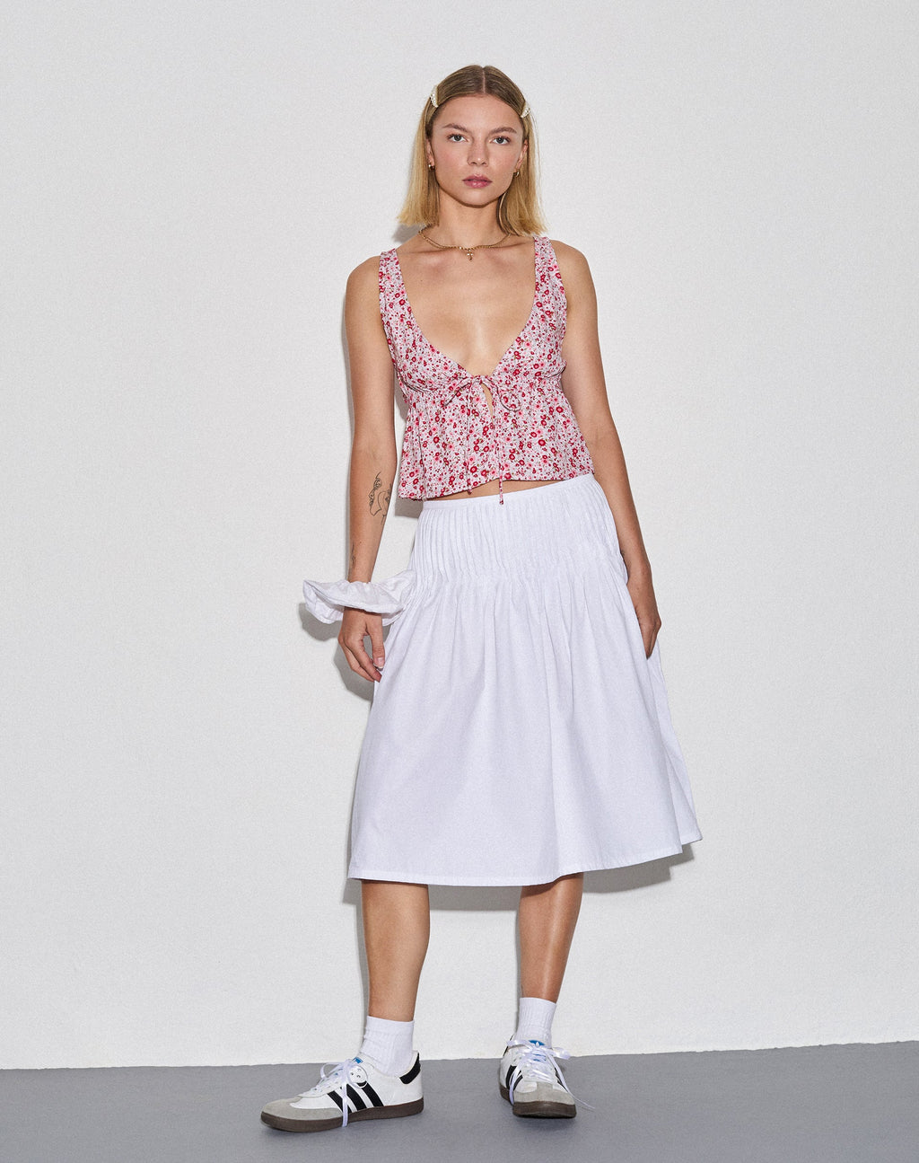 Rolia Krawatten-Top in Ditsy Floral Blush Red