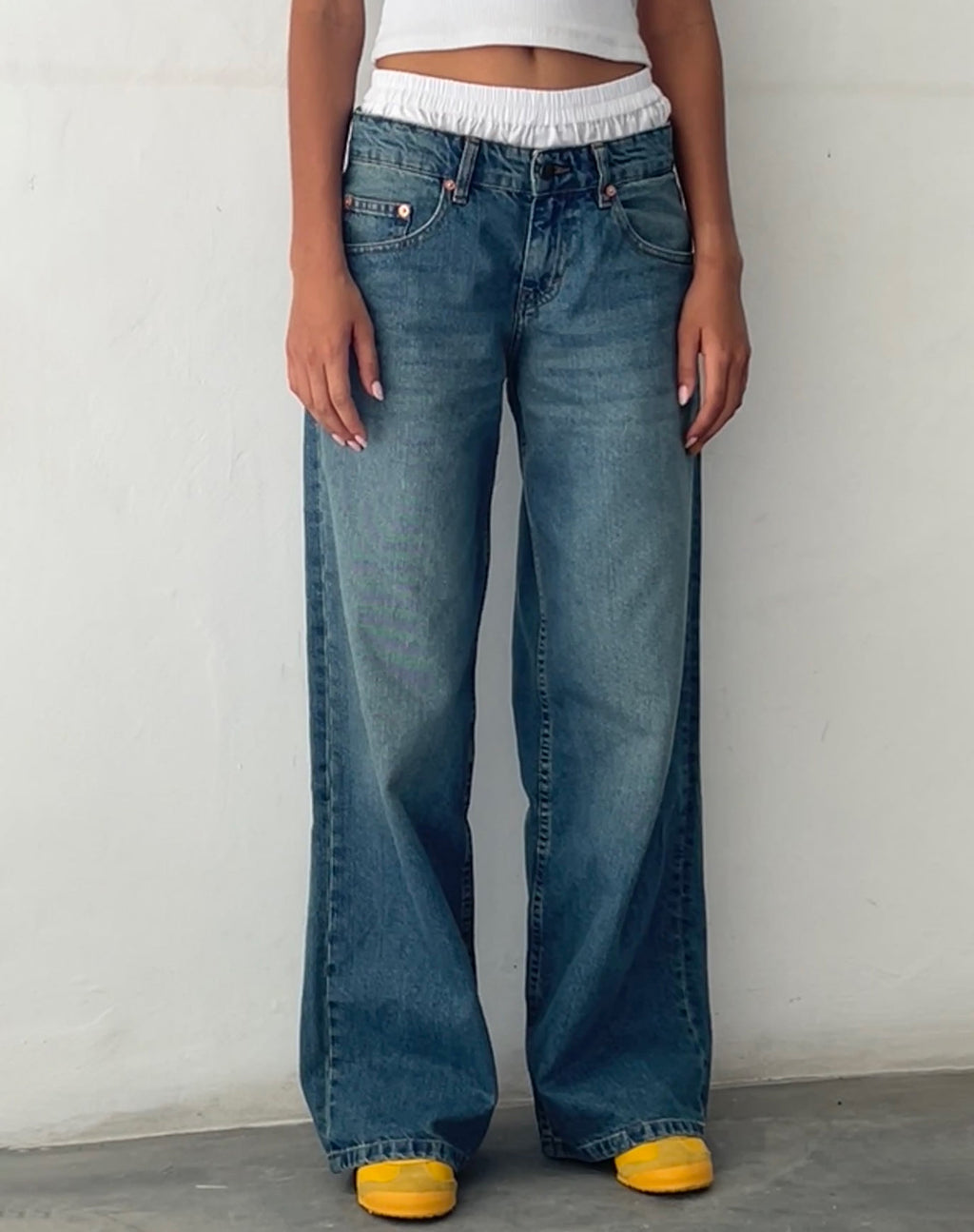 Geräumige extra weite Low Rise Jeans in Vintage Blau Grün