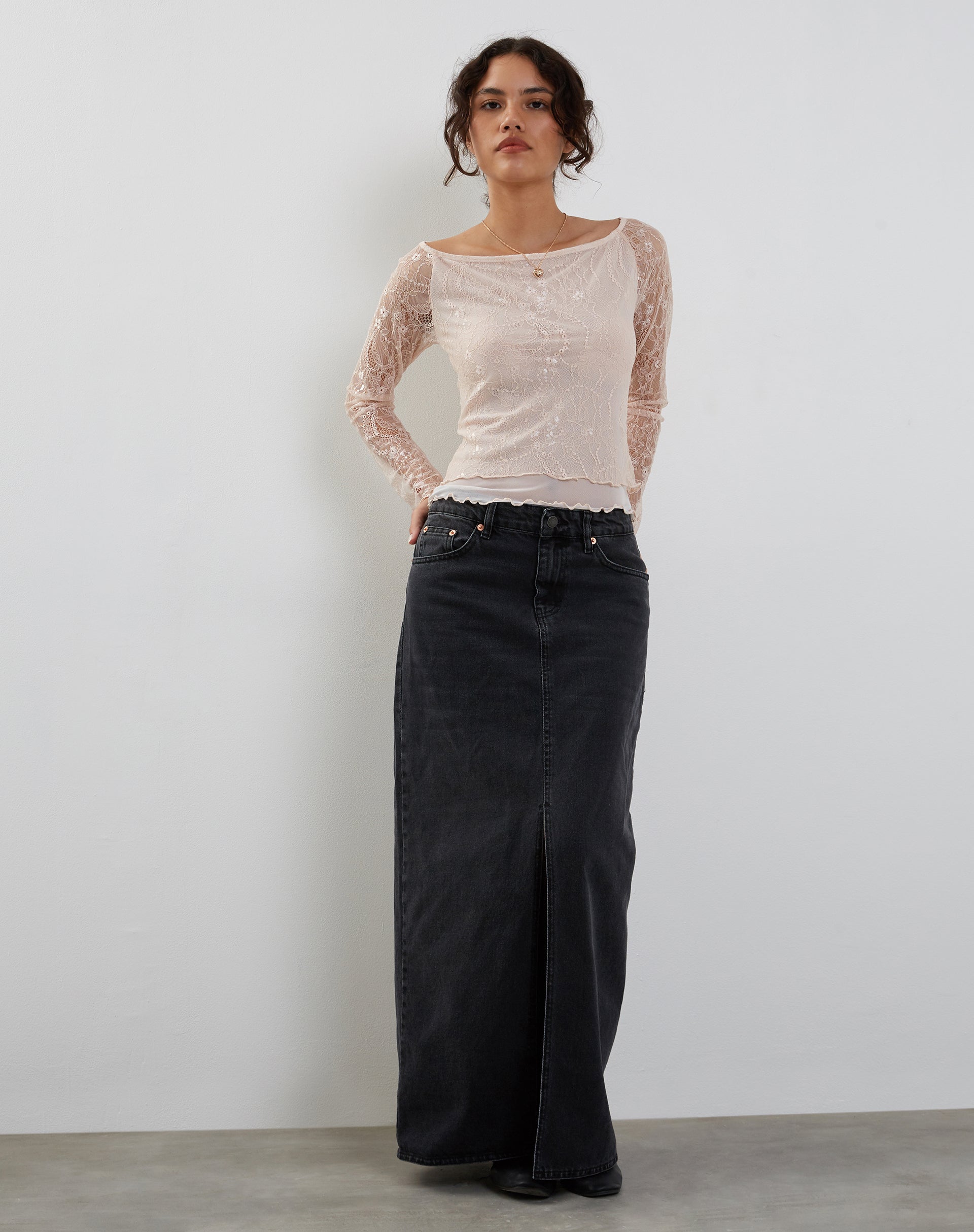 Image of Rory Langarm-Spitzen-Top in Rosa