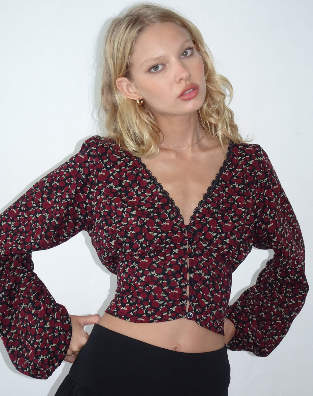 Rosani Langärmliges Top in Dark Rhoslyn Ditsy Print