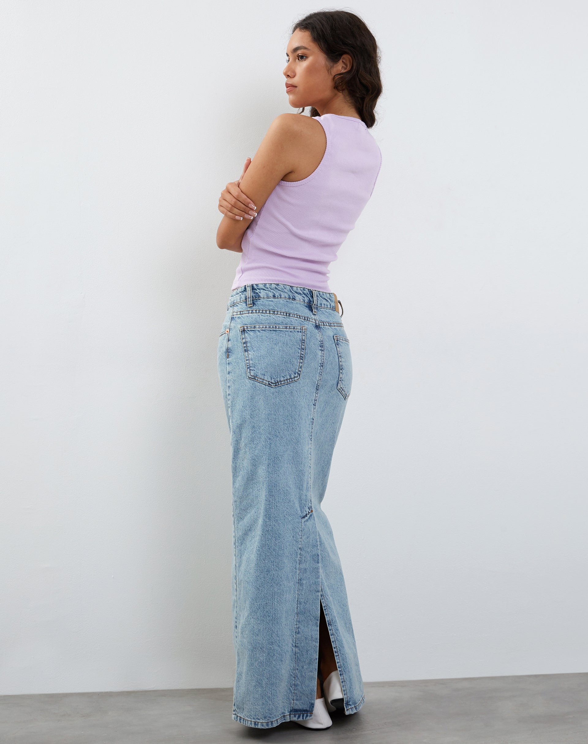 Abbildung von Roxe Ribbed Vest Top in Soft Lilac