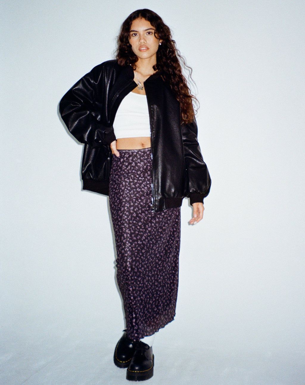 Lassie Maxirock in Dark Ditsy Rose Schwarz