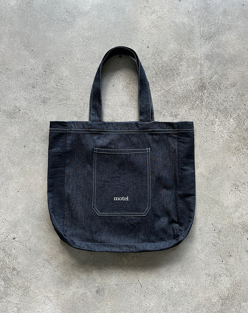 Image of Ruka Tote Bag in Denim Indigo mit weißer Motel-Stickerei