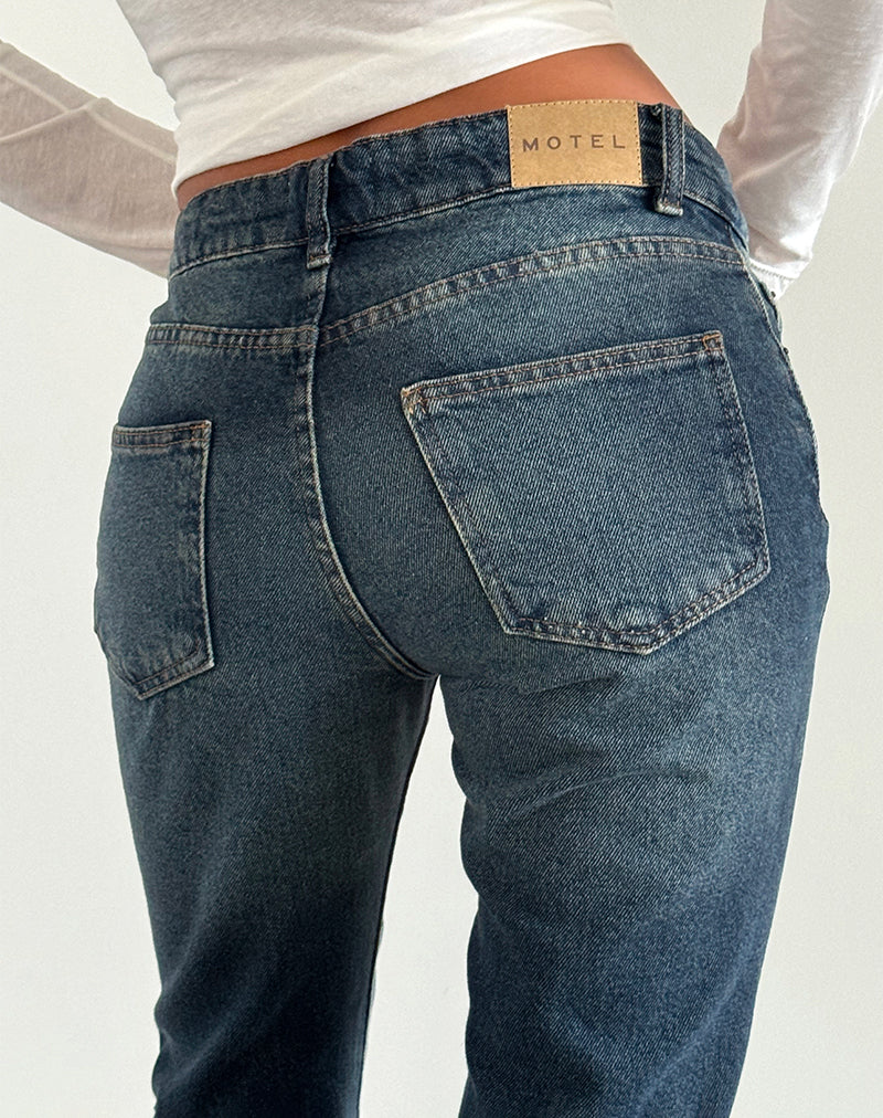 Bild von Rigid Low Rise Flare Jeans in Dark Vintage