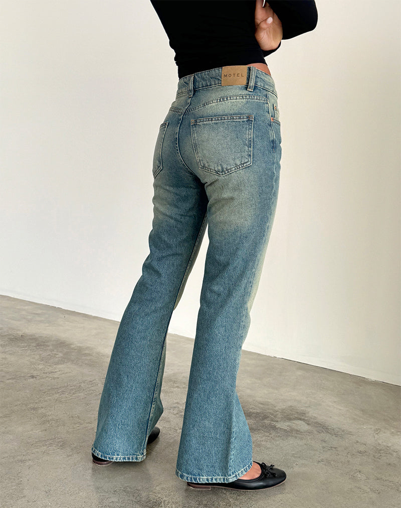 Bild von Rigid Low Rise Flare Jeans in Seegrün